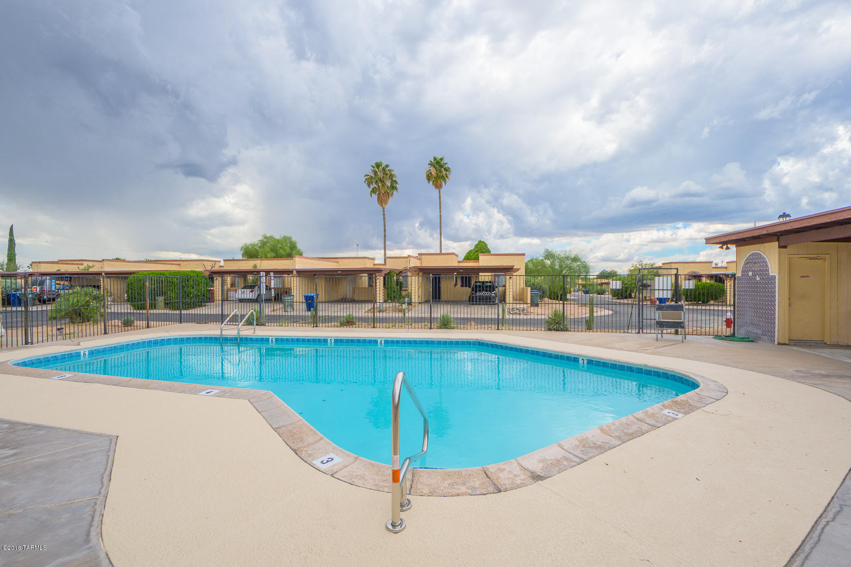 Mira Loma Townhouses Amended (1-44) - Residential