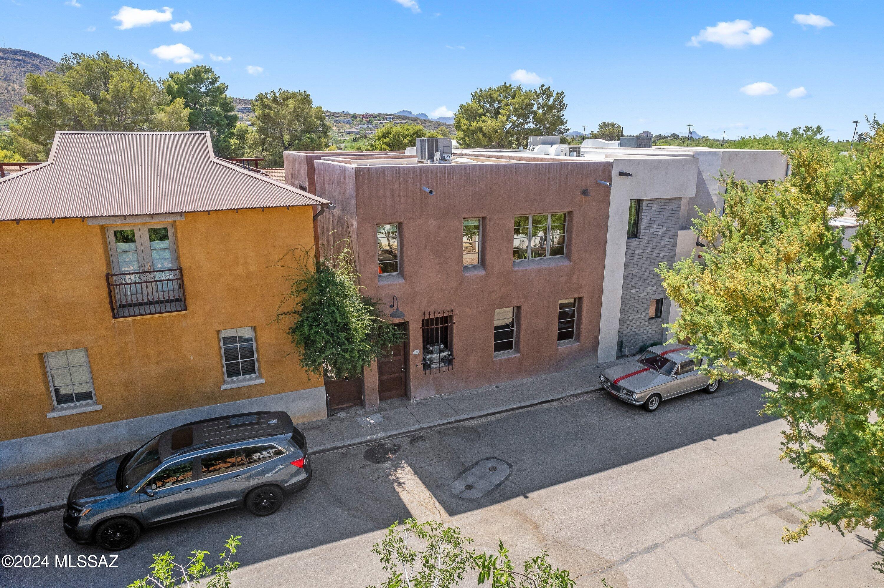 Mercado District of Menlo Park Blks A-D (1-100) - Residential