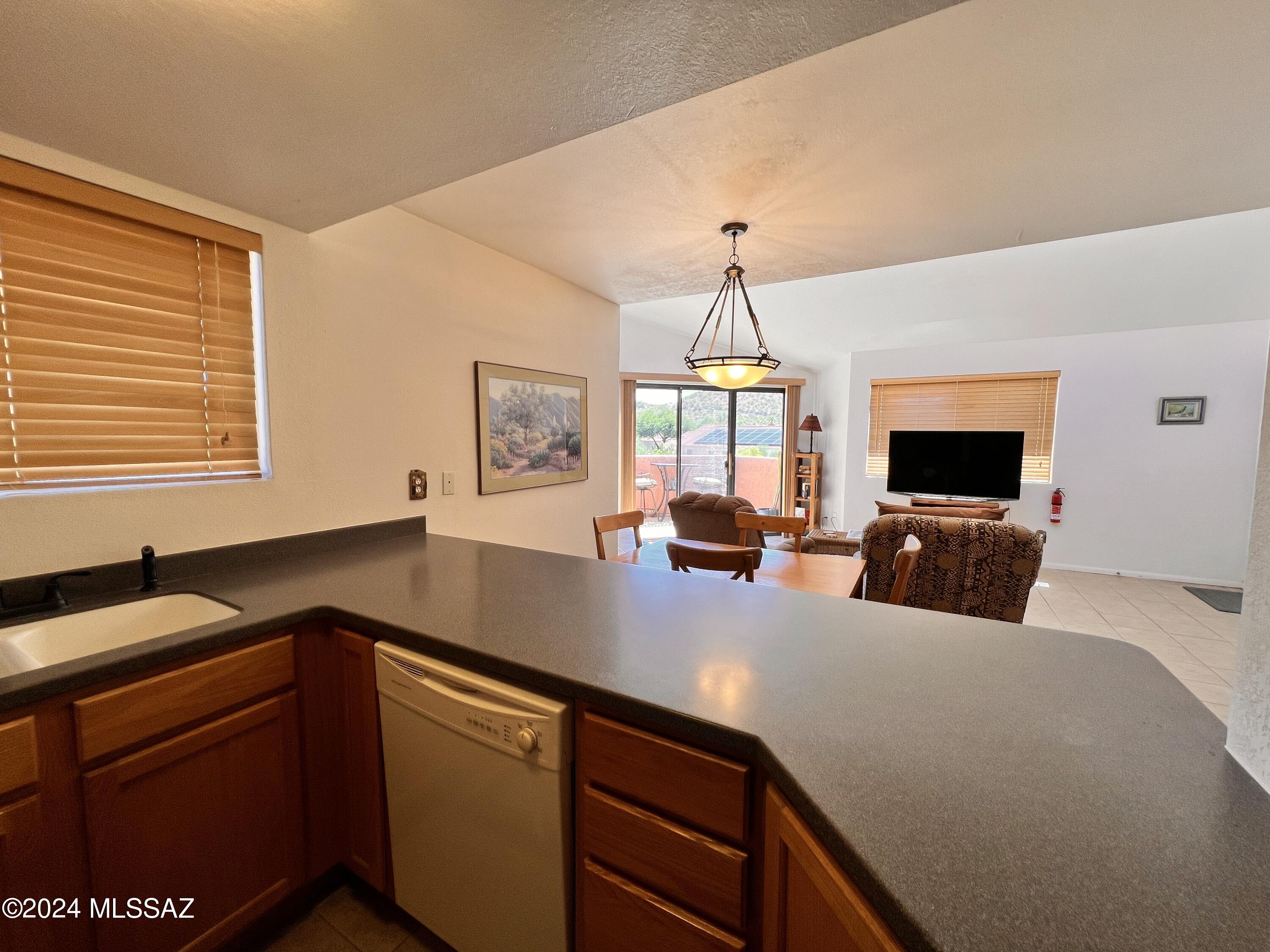 Ventana Vista Condominiums - Residential Lease