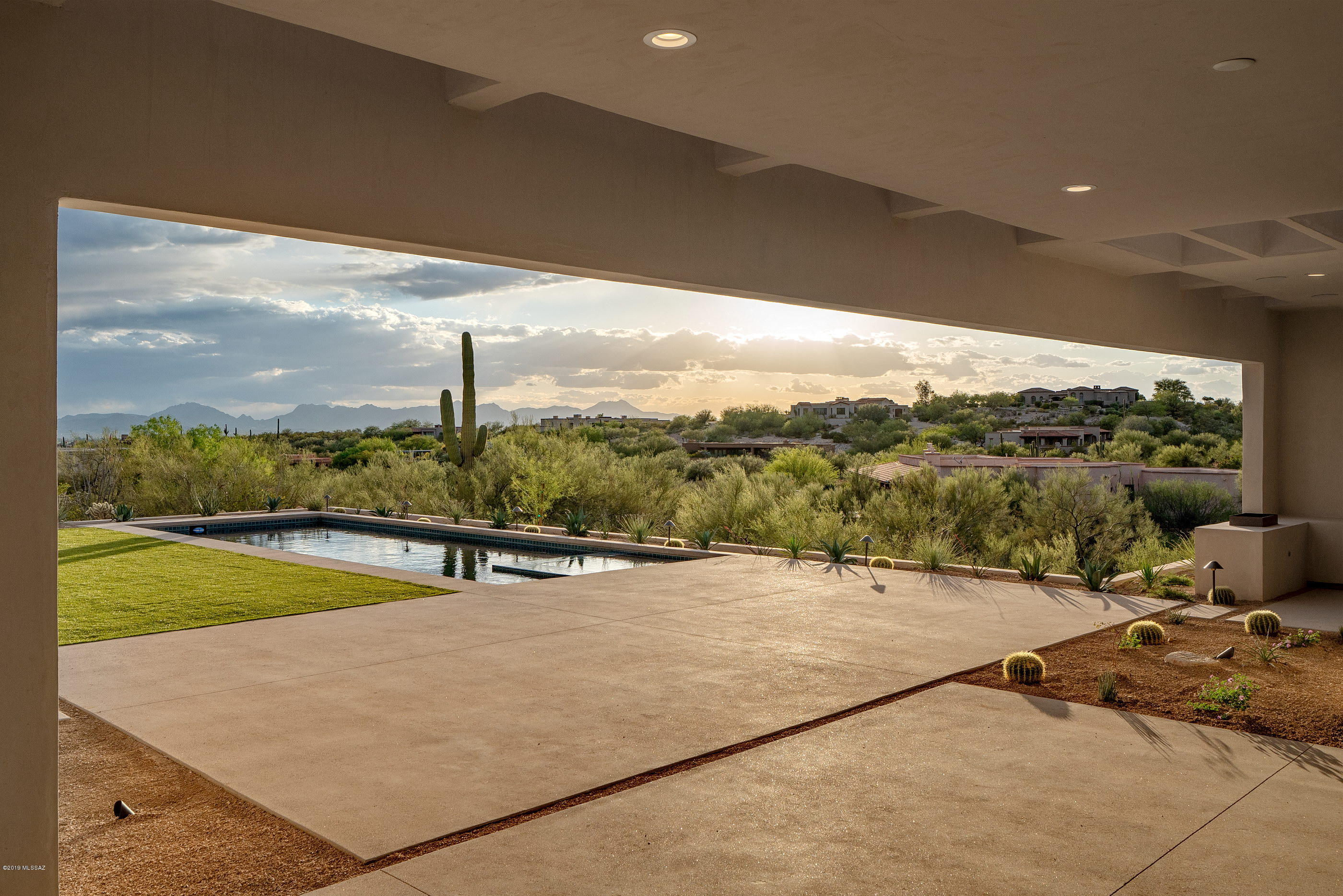 Catalina Foothills Est. NO. 10 (73-90, 119, 121, 123, 127-146) - Residential