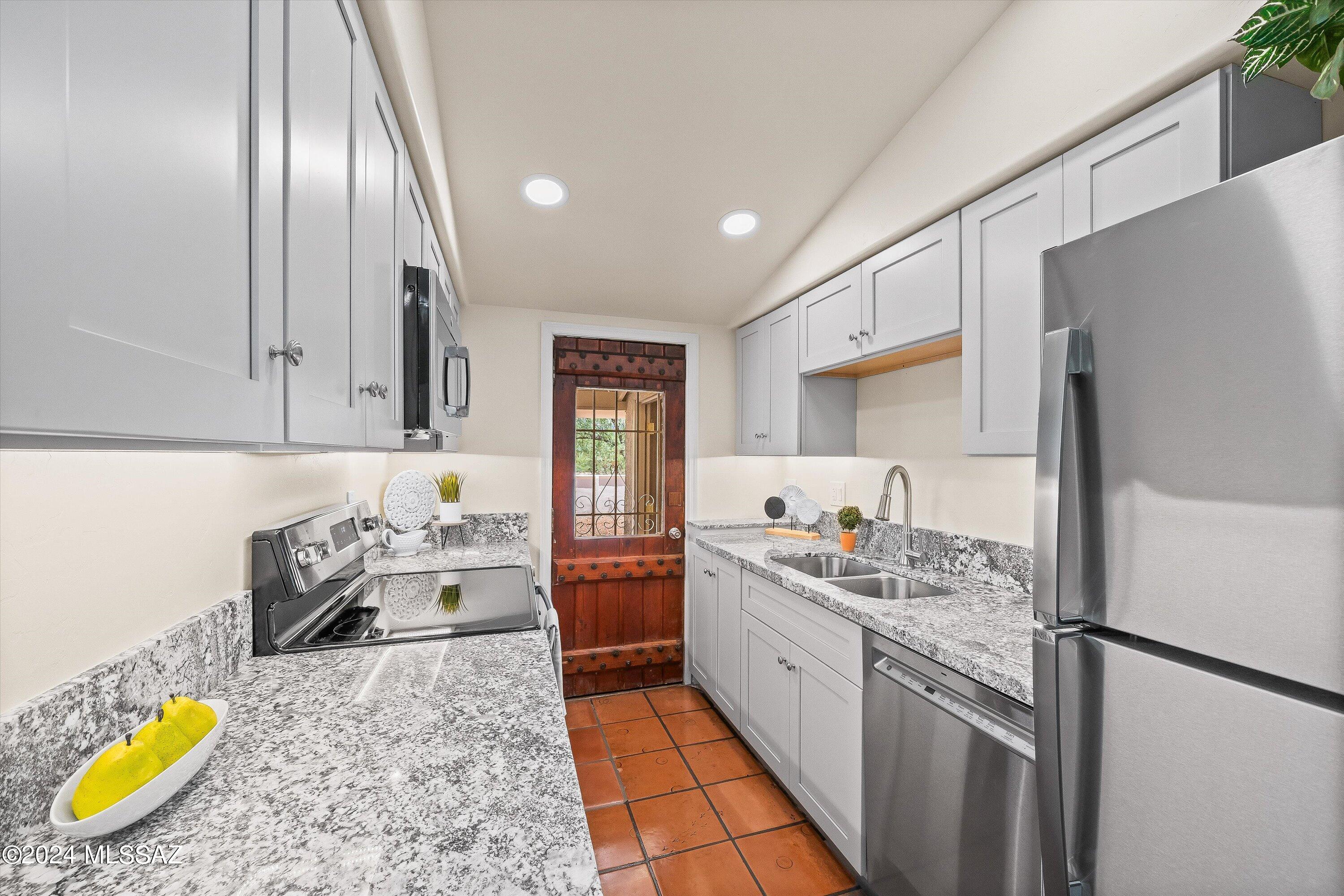 Catalina Heights - Residential