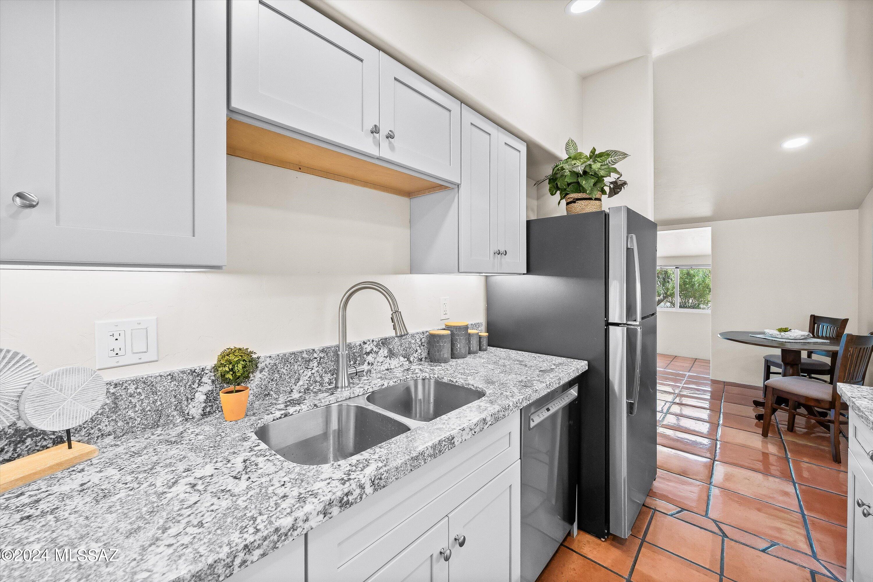 Catalina Heights - Residential