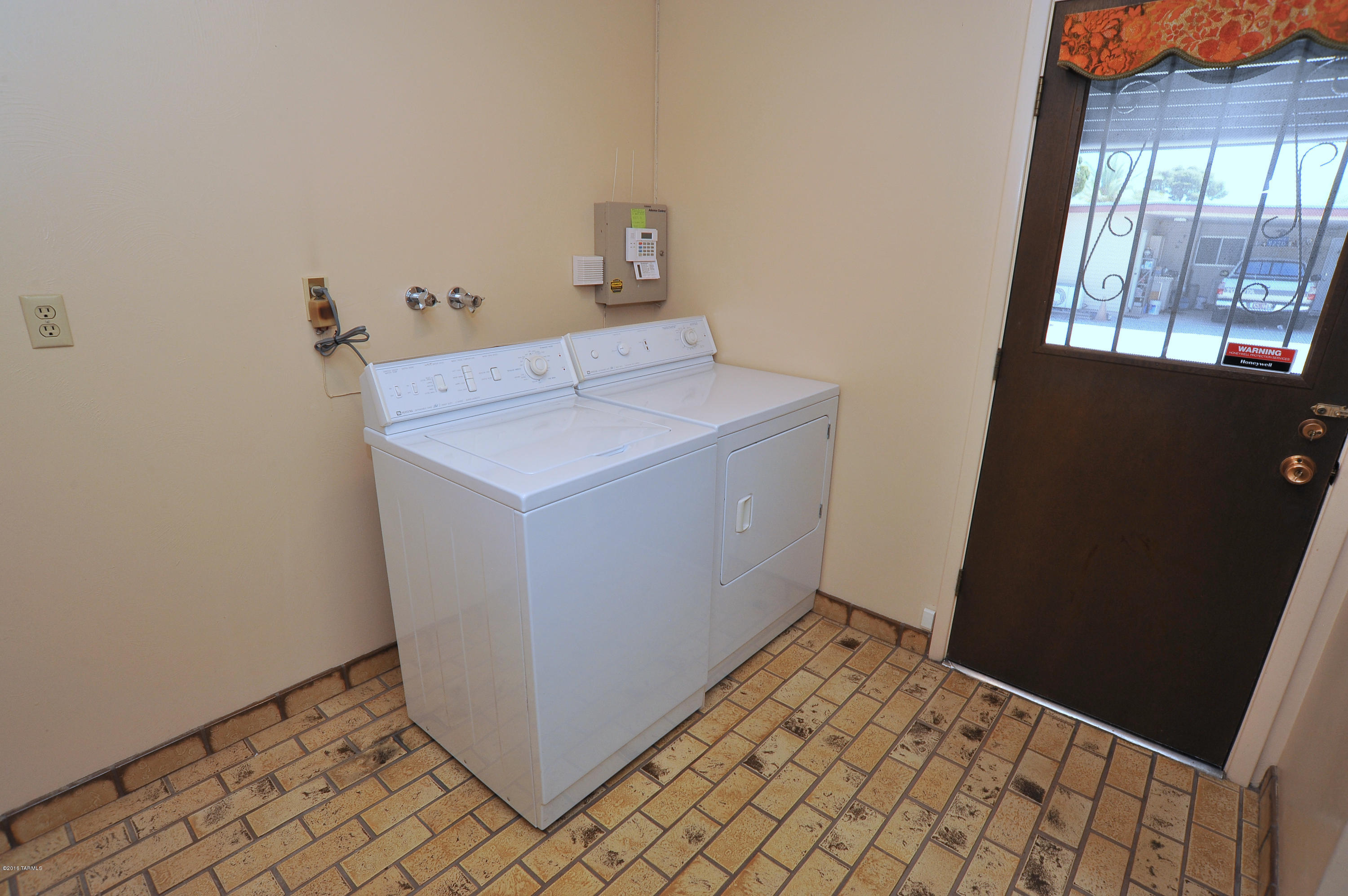 Sabino Vista NO. 2 (1-51) - Residential