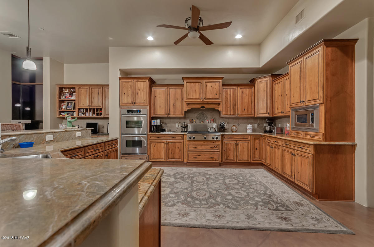 Coyote Creek (1-395) - Residential