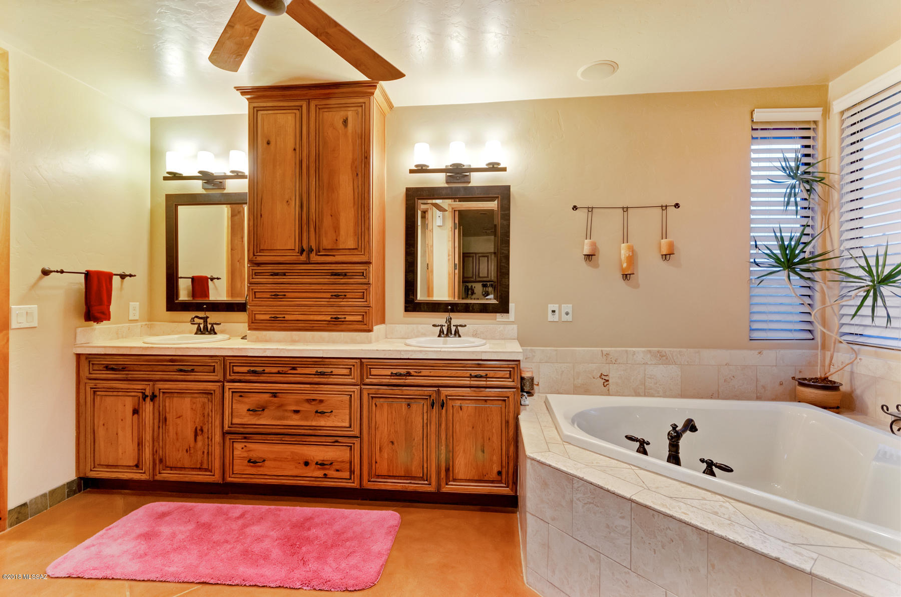 Coyote Creek (1-395) - Residential