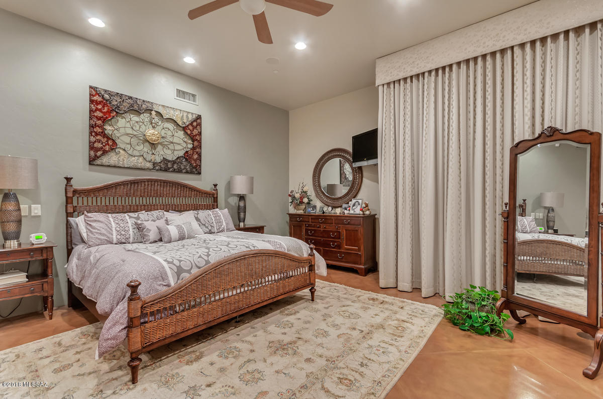 Coyote Creek (1-395) - Residential