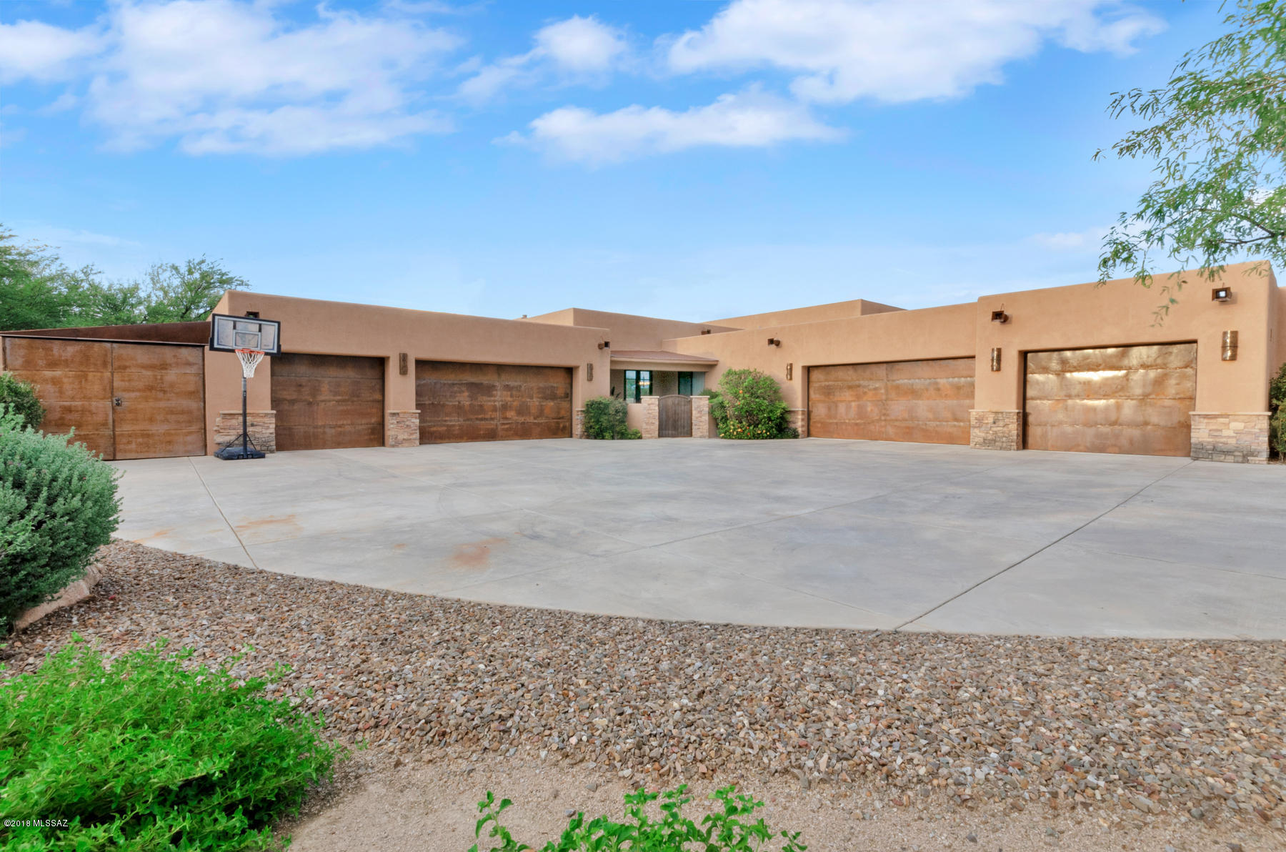 Coyote Creek (1-395) - Residential