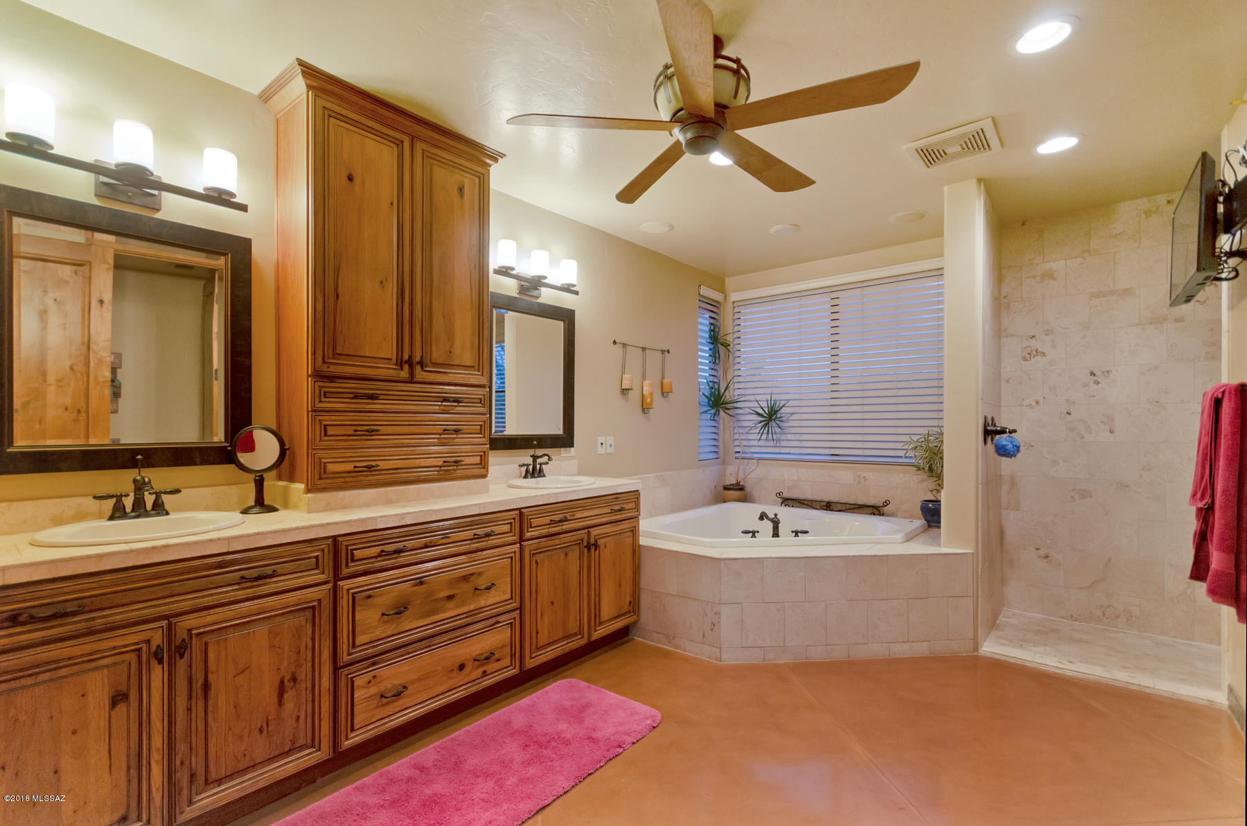 Coyote Creek (1-395) - Residential