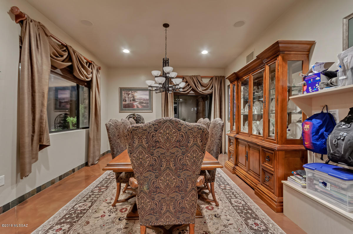 Coyote Creek (1-395) - Residential