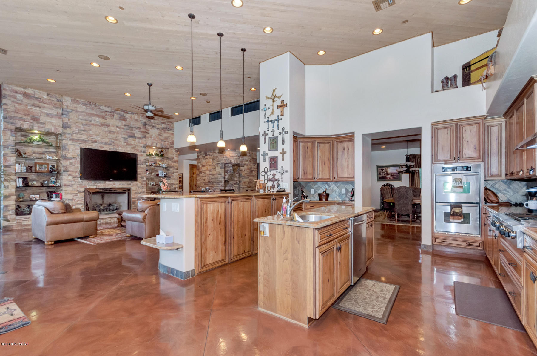 Coyote Creek (1-395) - Residential