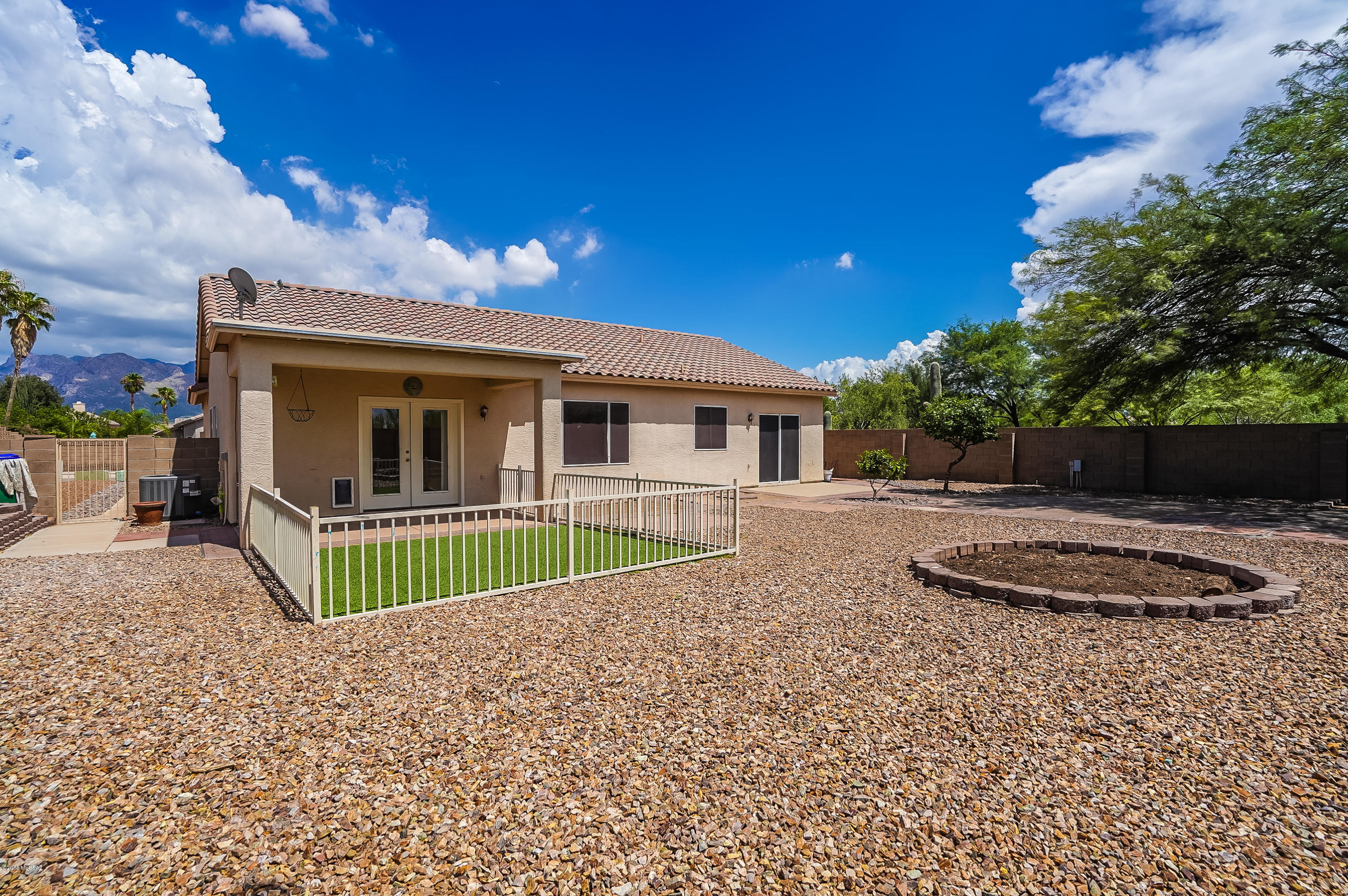 Bluffs (The) 2 - Residential
