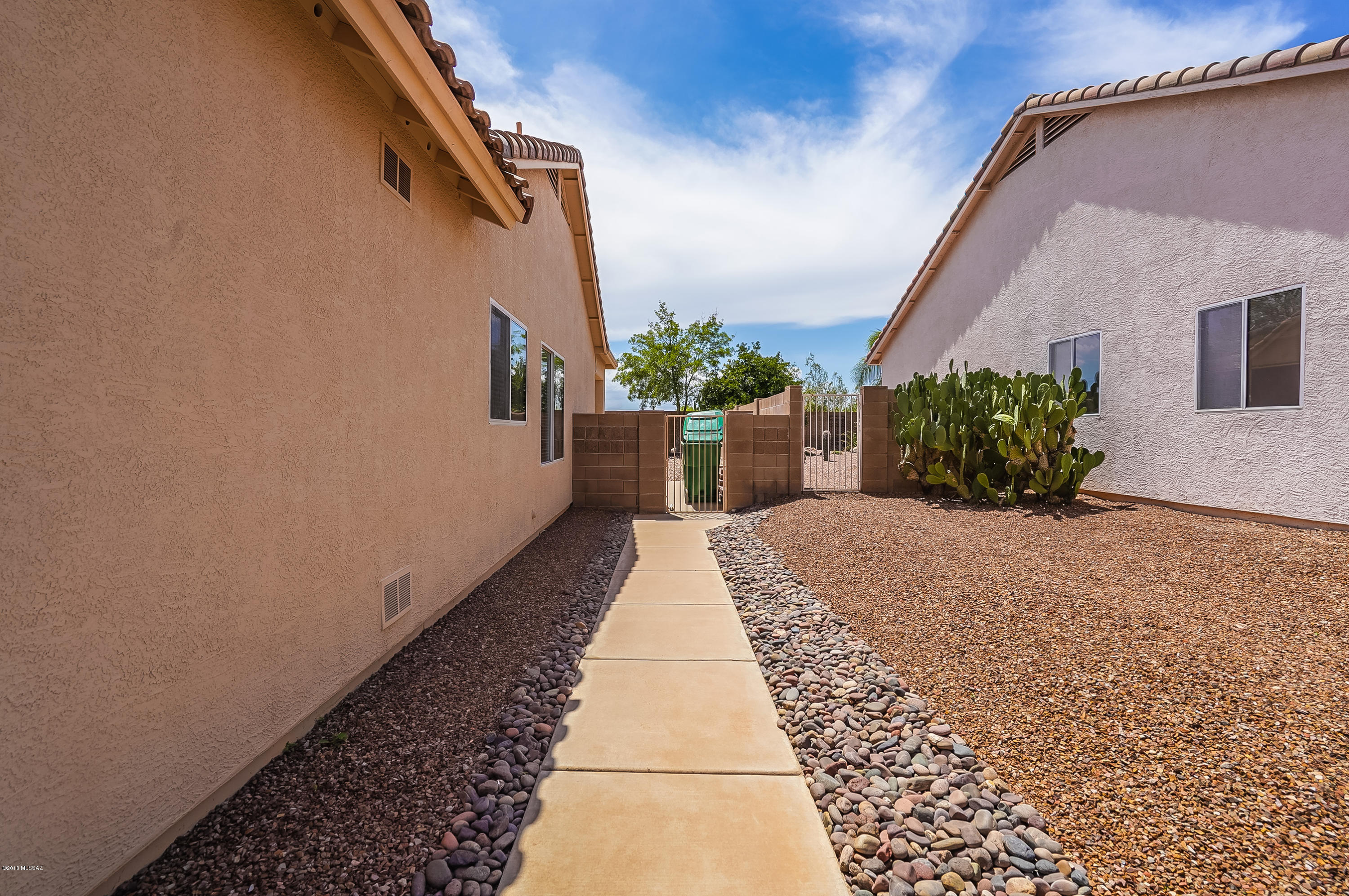 Bluffs (The) 2 - Residential