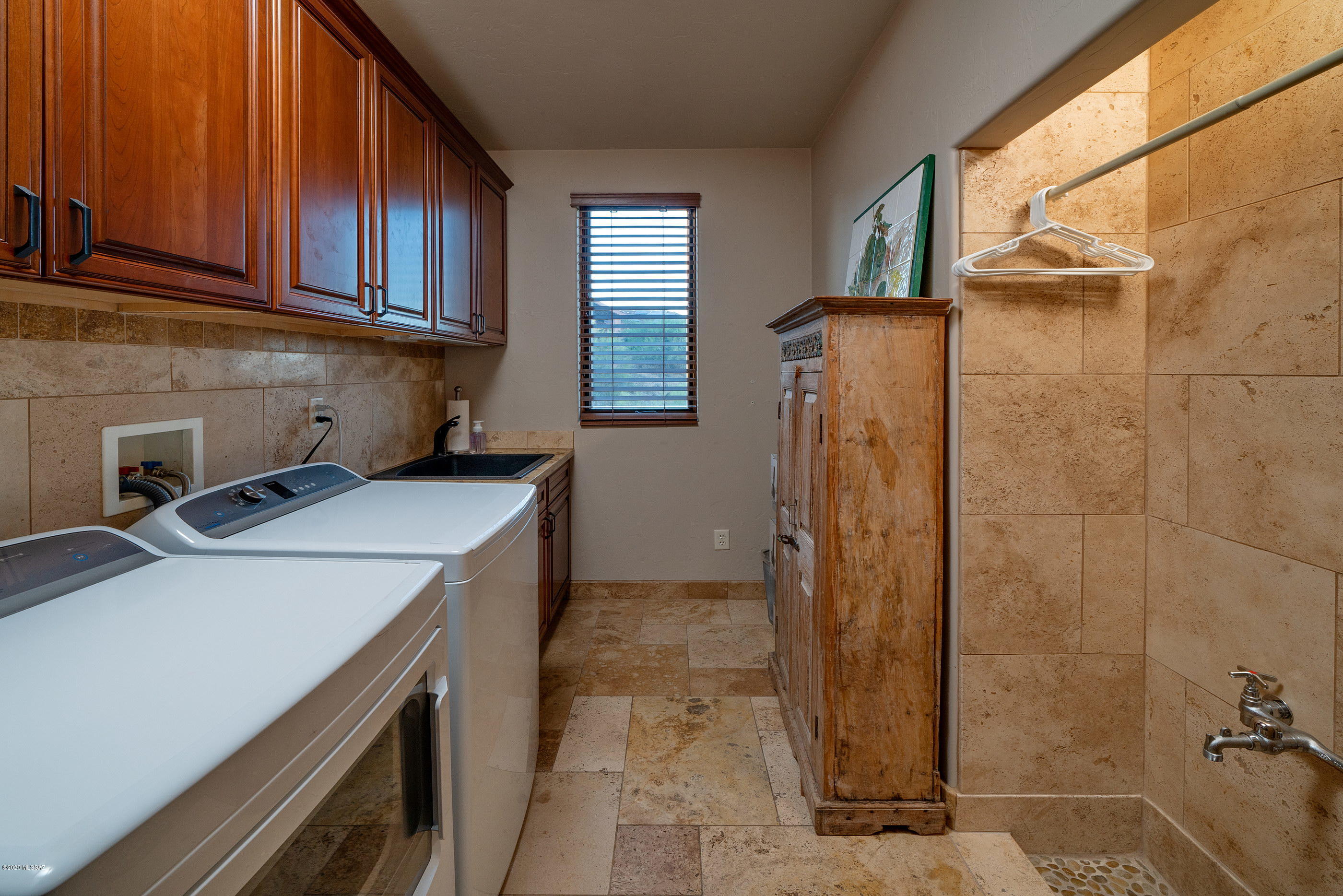 Monte Del Oro (1-187) - Residential