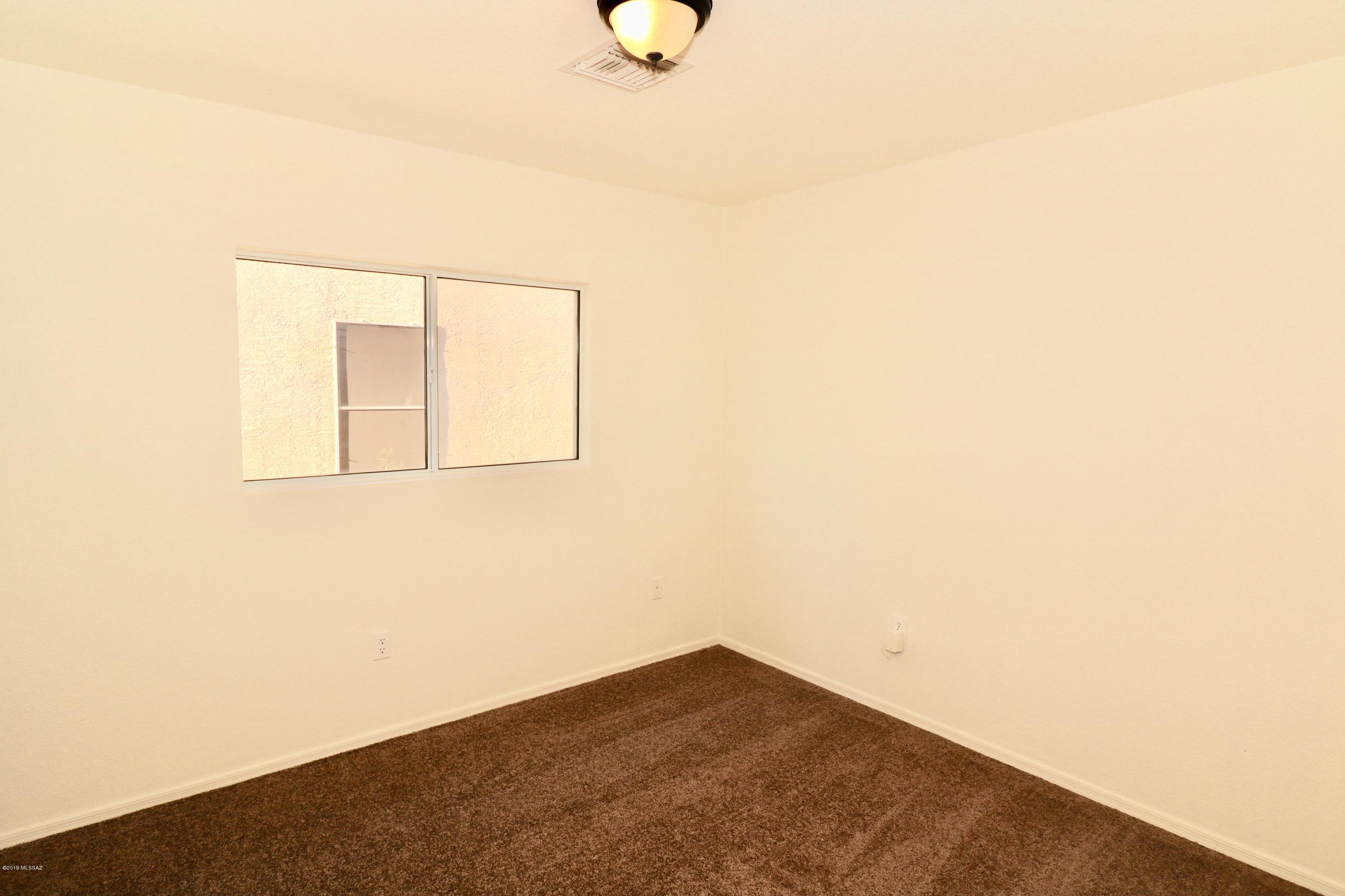 La Tierra Buena (1-207) - Residential