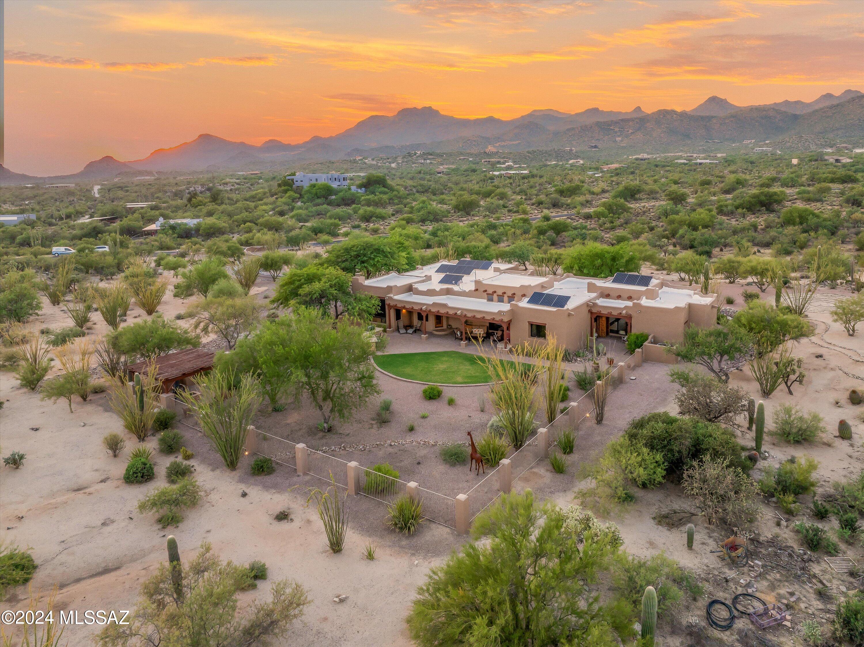 La Cholla Airpark - Residential