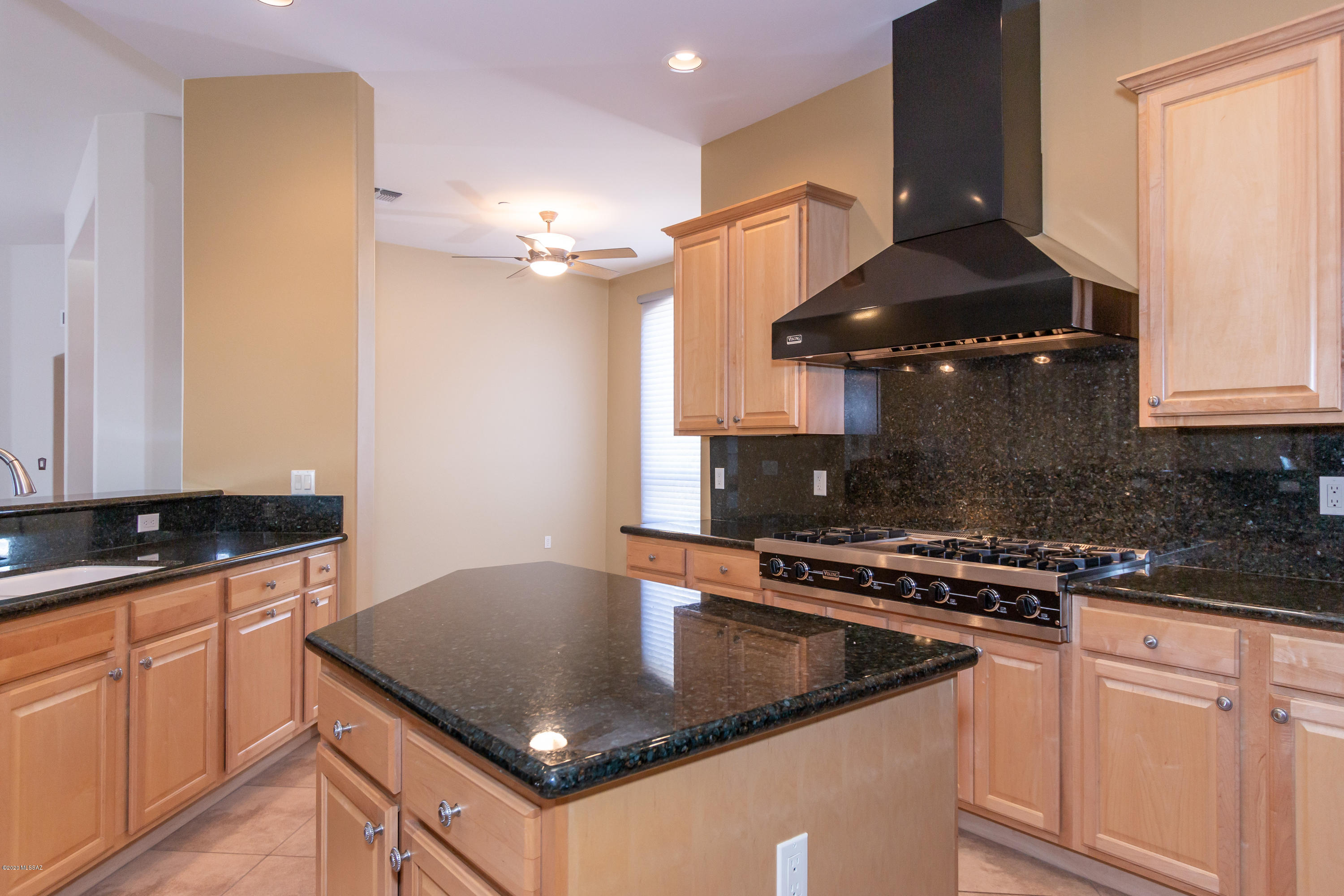 Dos Lagos at Dove Mountain (1-91) - Residential