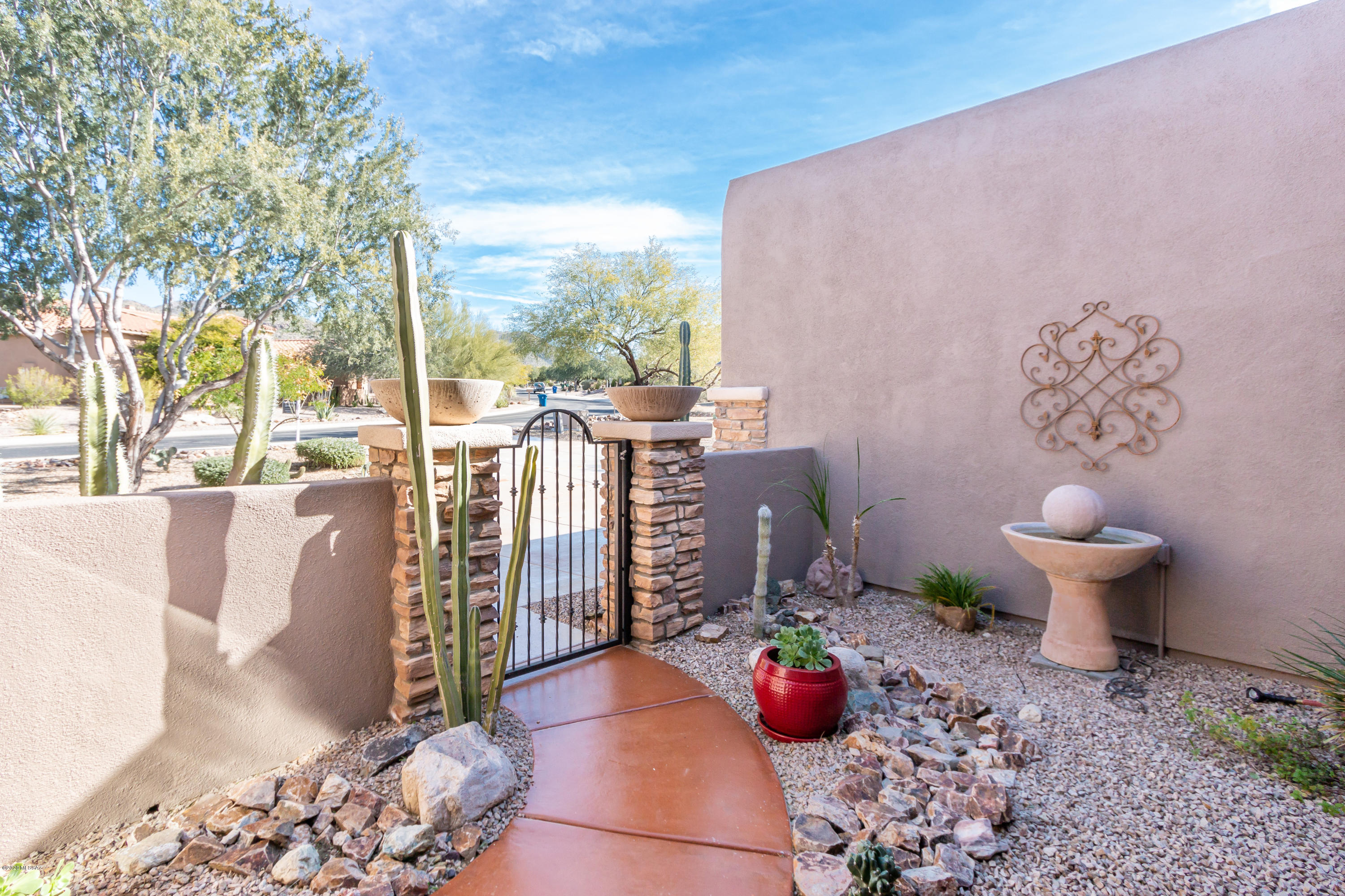 Dos Lagos at Dove Mountain (1-91) - Residential