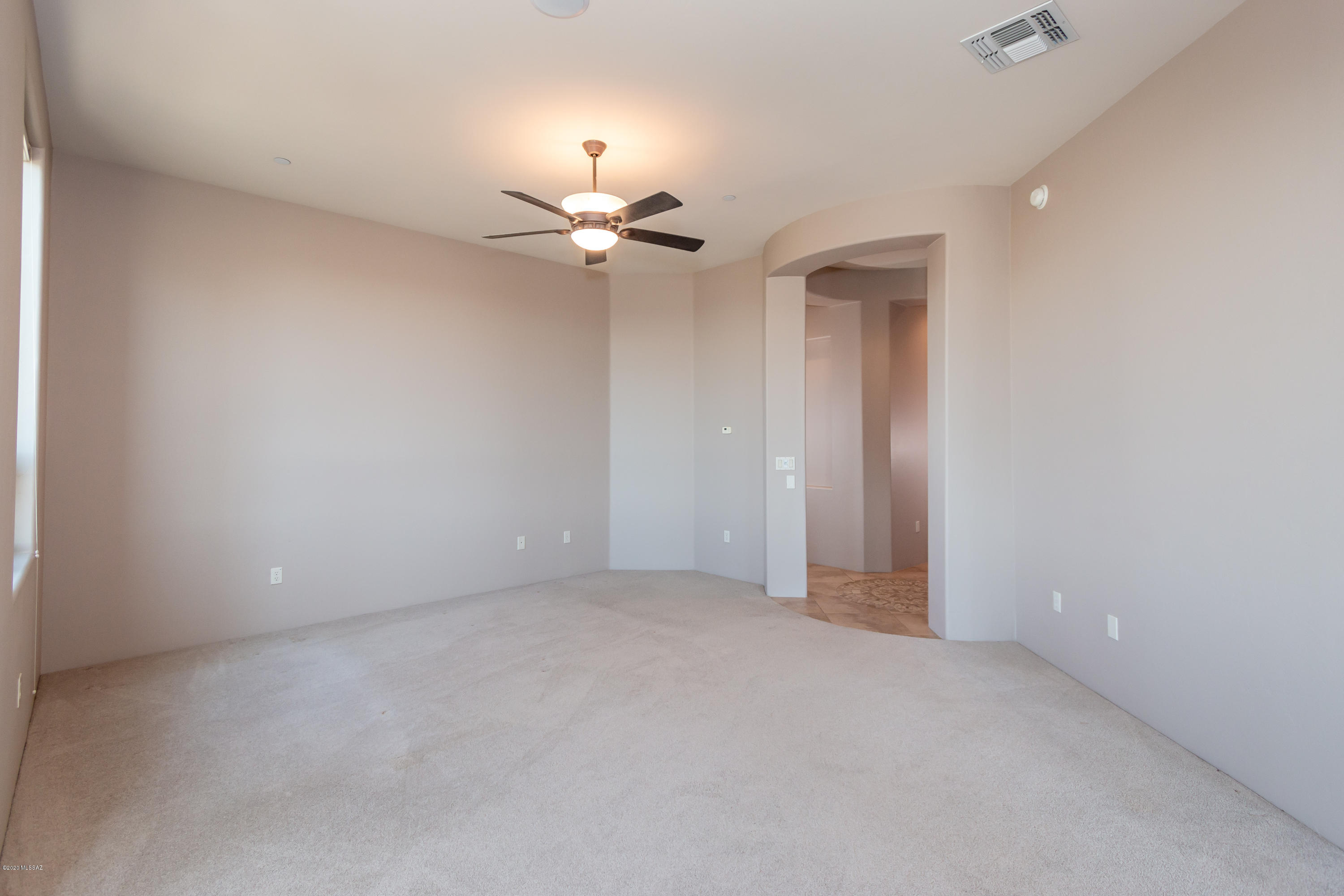 Dos Lagos at Dove Mountain (1-91) - Residential