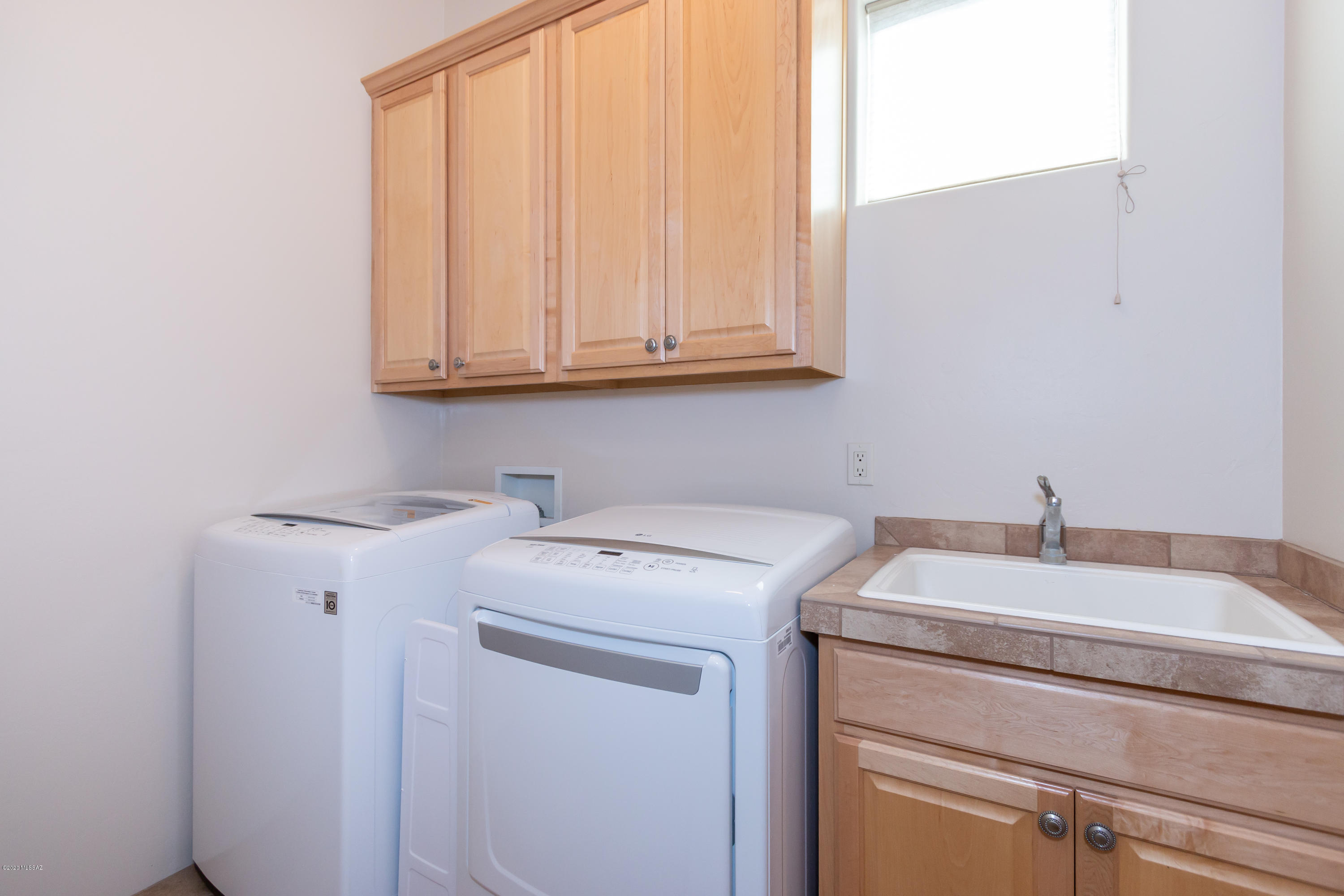 Dos Lagos at Dove Mountain (1-91) - Residential
