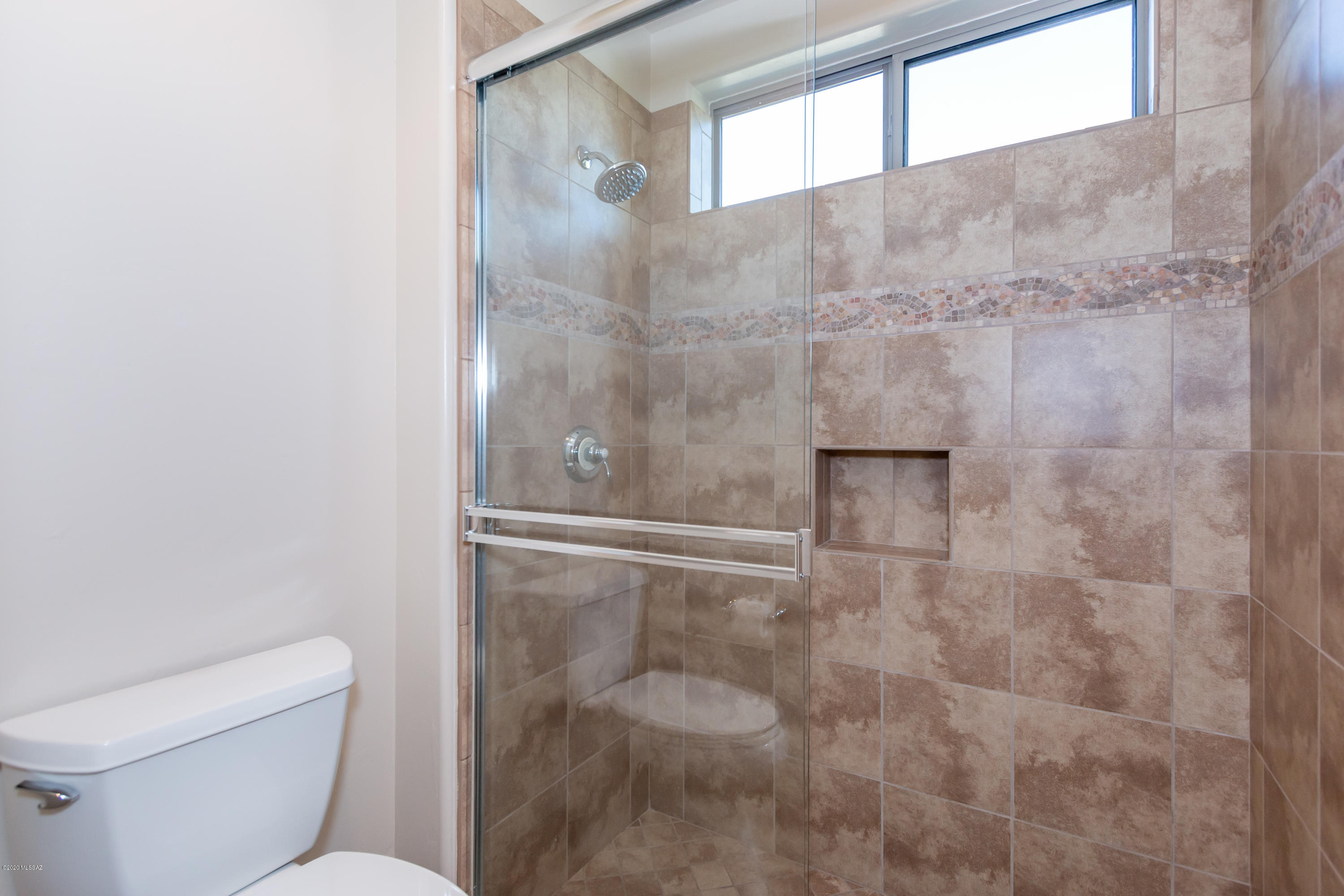 Dos Lagos at Dove Mountain (1-91) - Residential