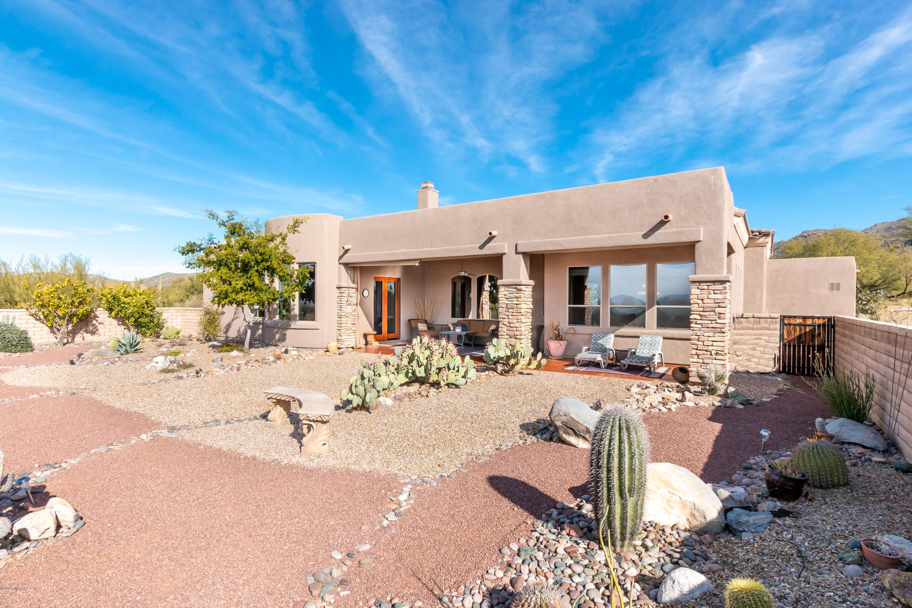 Dos Lagos at Dove Mountain (1-91) - Residential