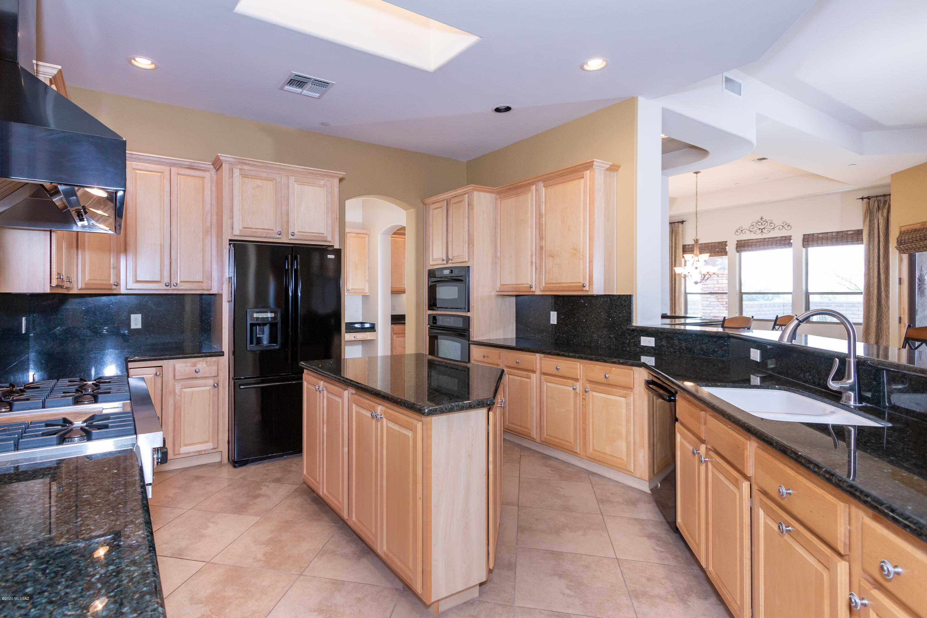 Dos Lagos at Dove Mountain (1-91) - Residential