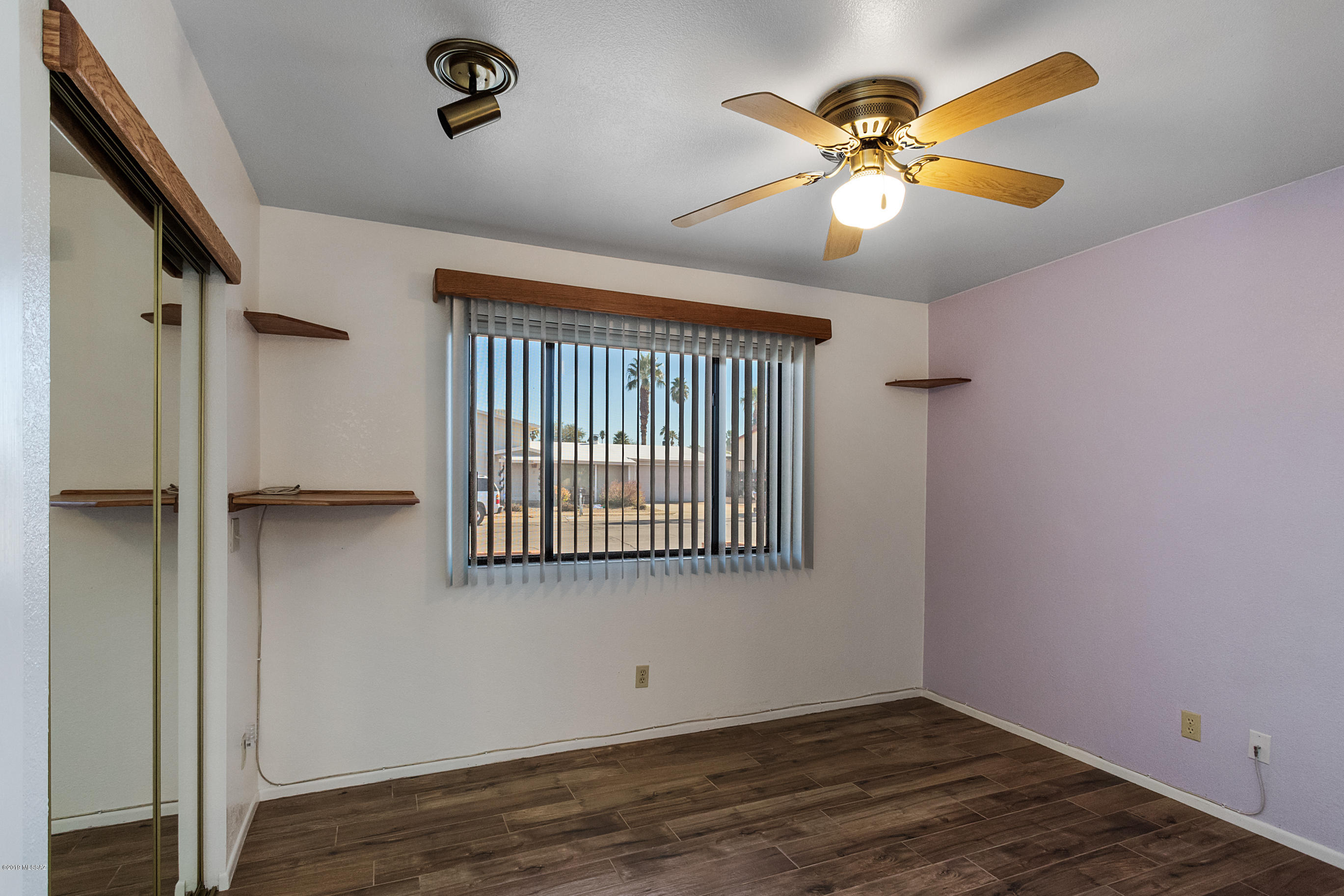 Orangewood Estates (110-212) - Residential