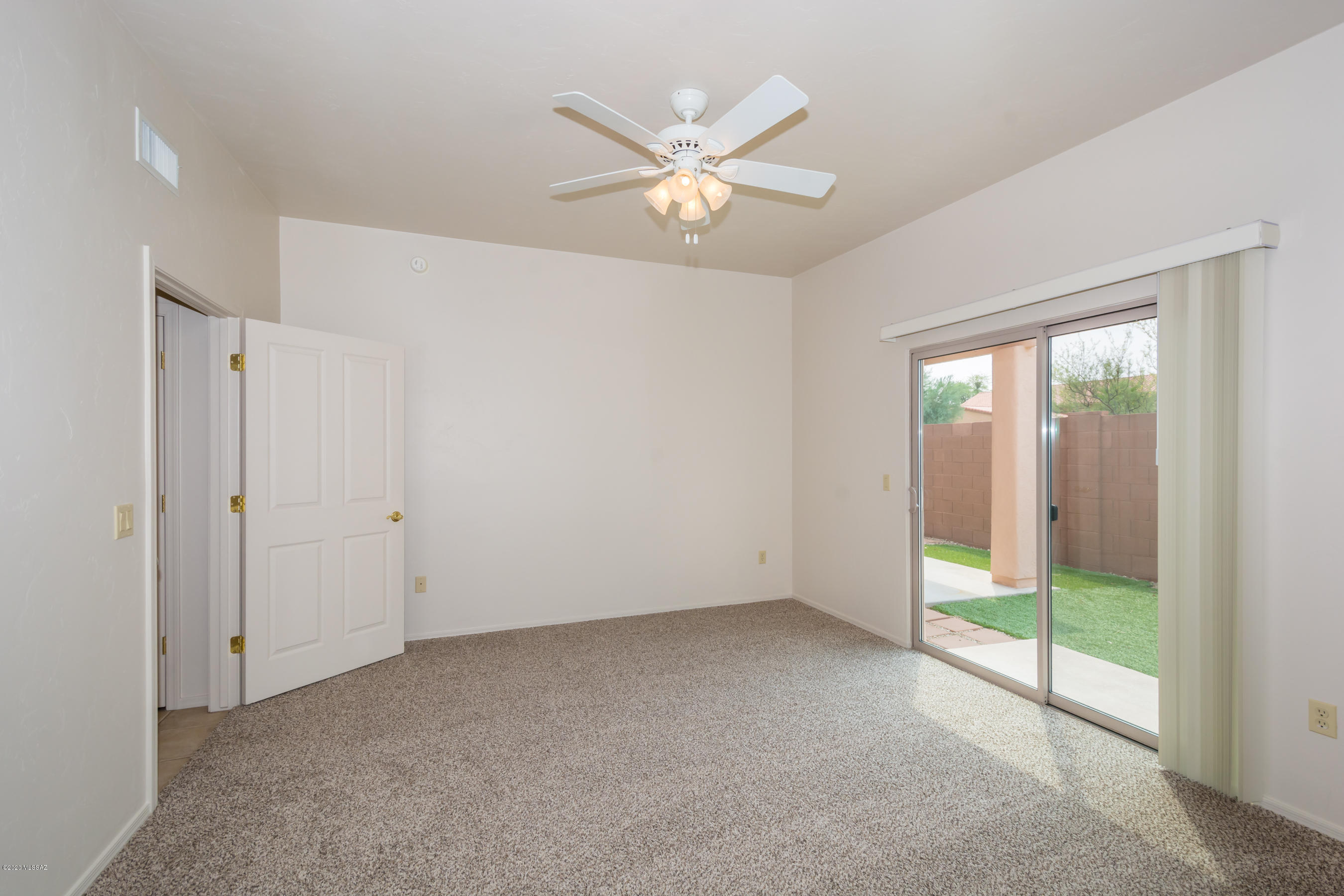 Peppersauce Townhomes(1-21) - Residential