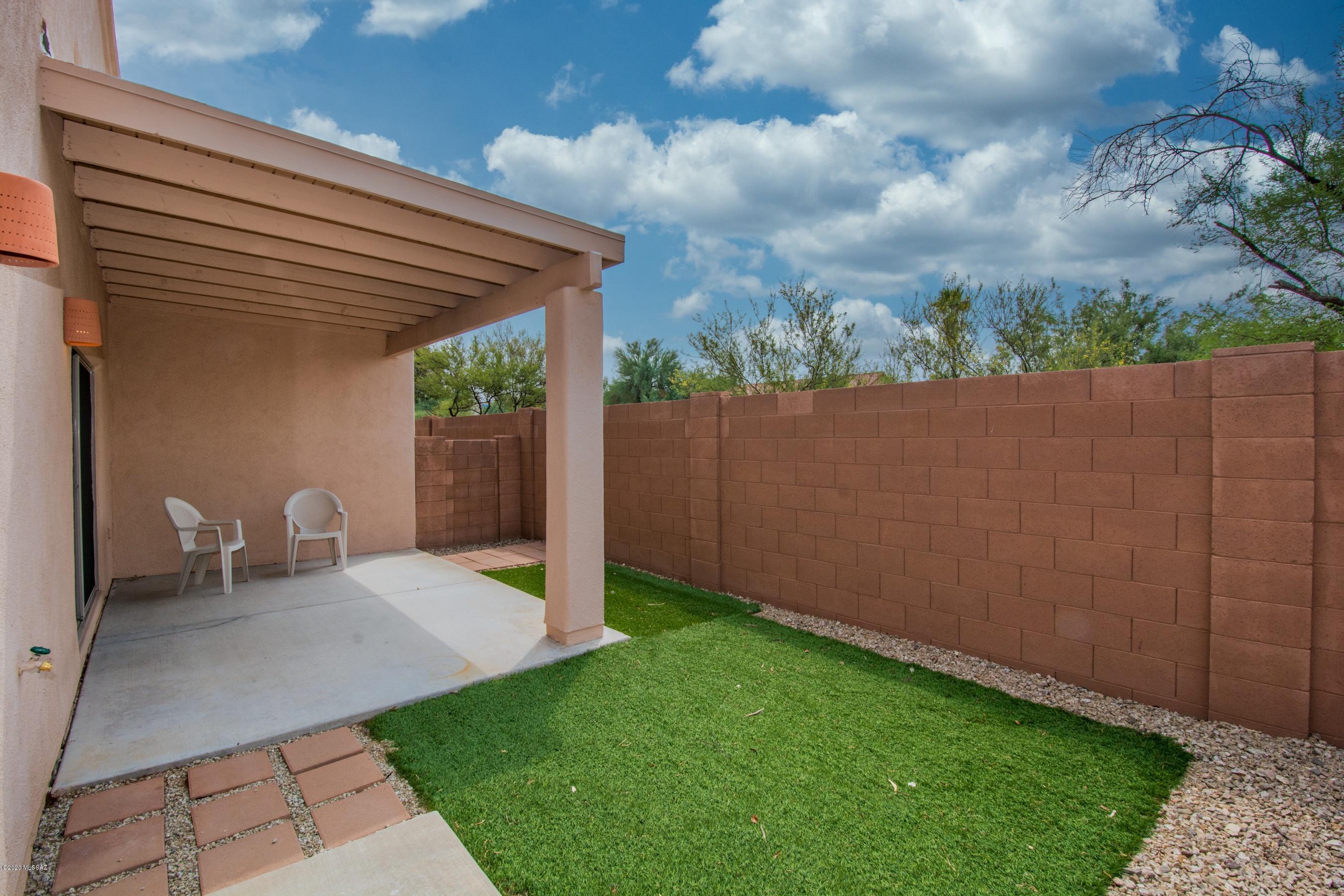 Peppersauce Townhomes(1-21) - Residential