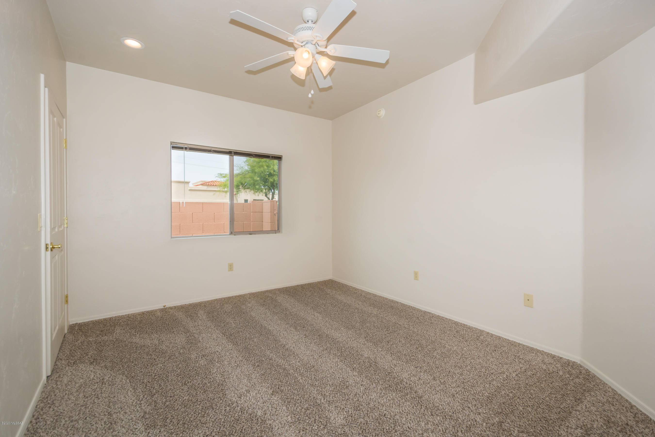 Peppersauce Townhomes(1-21) - Residential