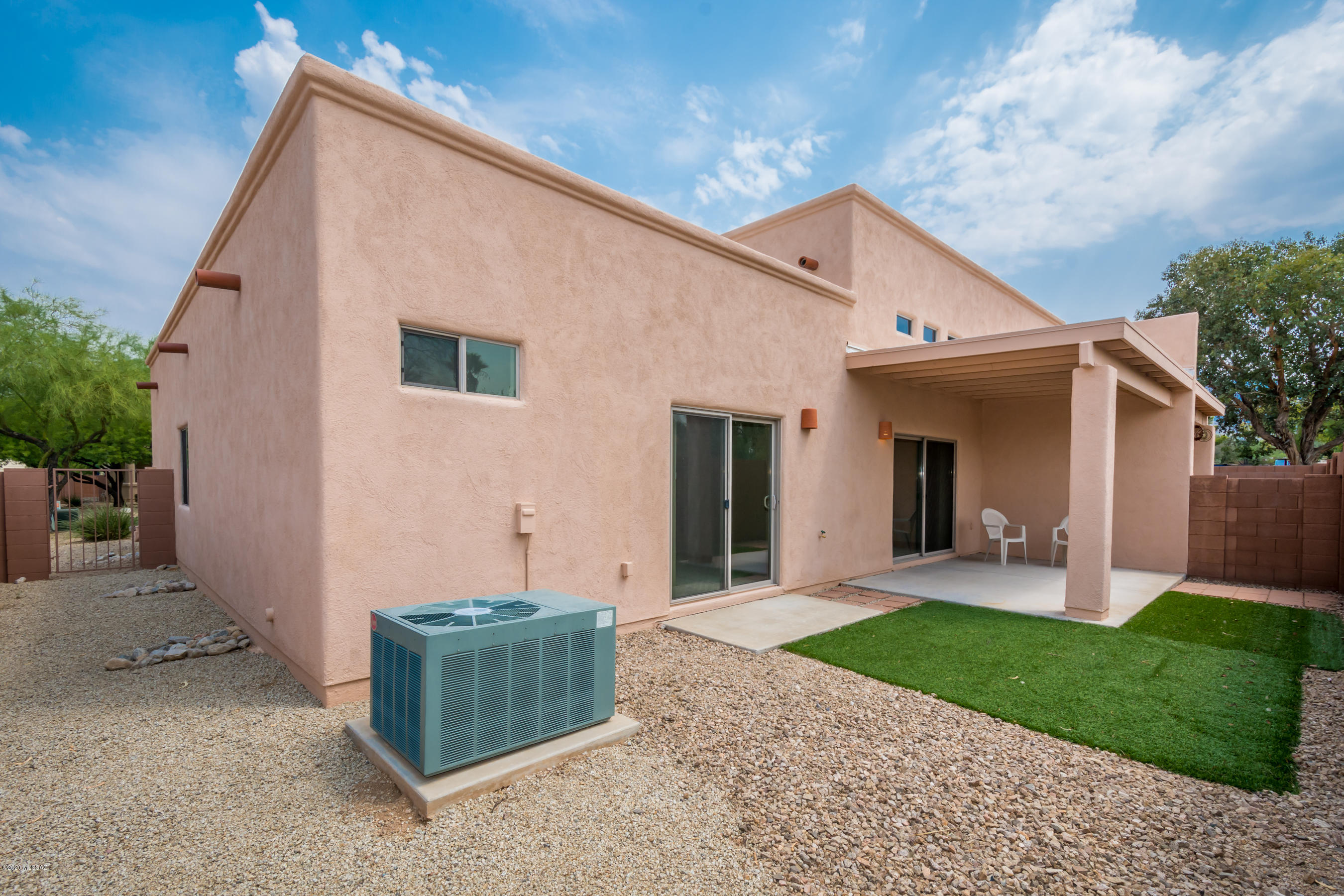 Peppersauce Townhomes(1-21) - Residential