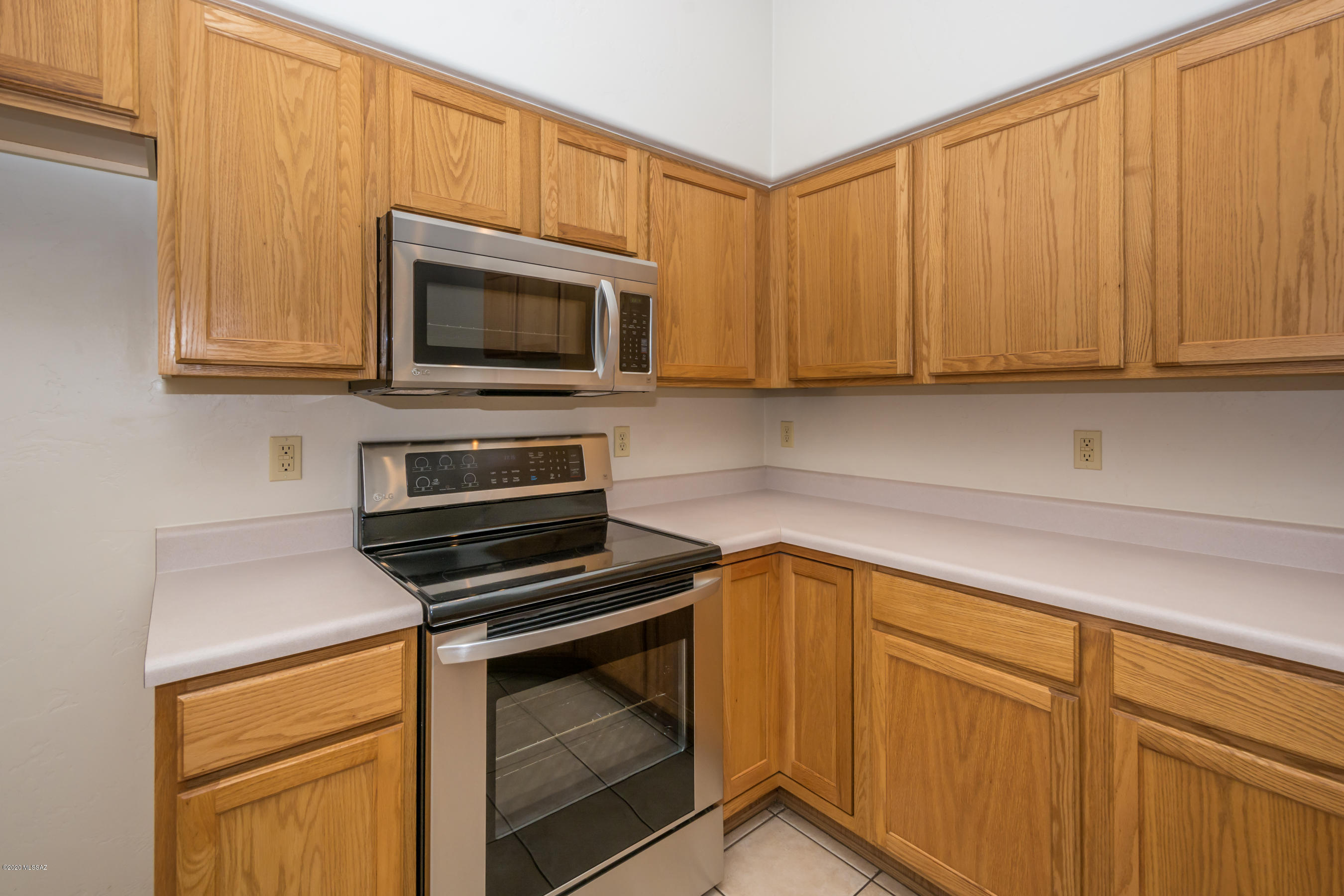 Peppersauce Townhomes(1-21) - Residential