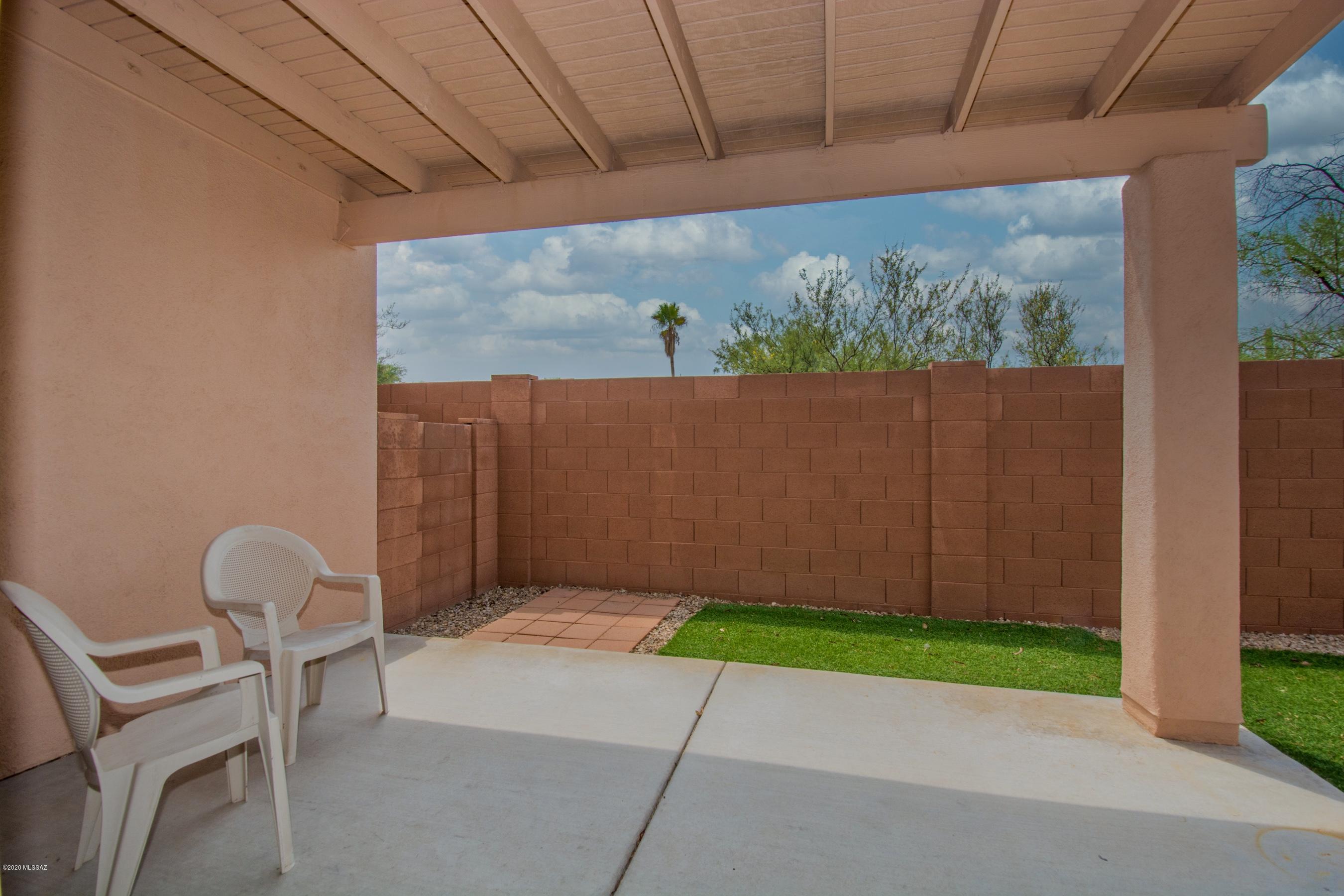 Peppersauce Townhomes(1-21) - Residential