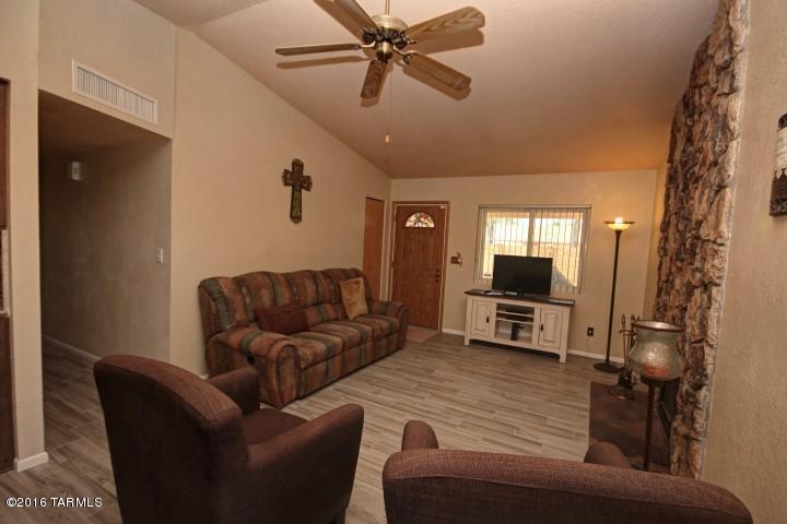 Edgebrooke Village (1-79) - Residential