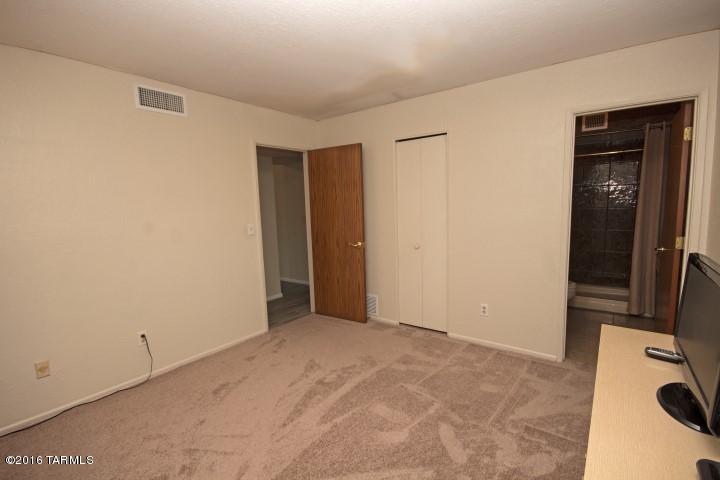 Edgebrooke Village (1-79) - Residential