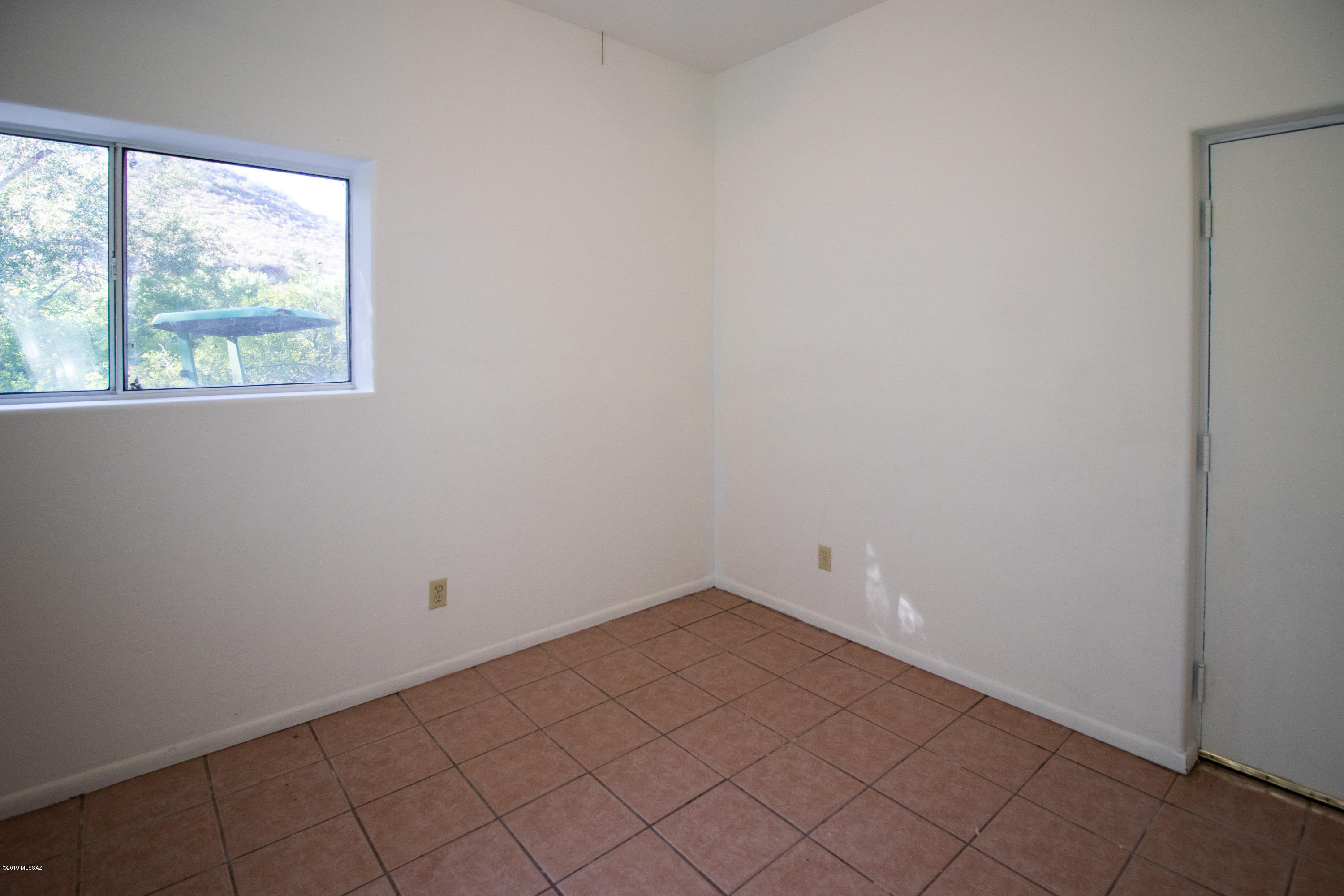 Unsubdivided - Residential