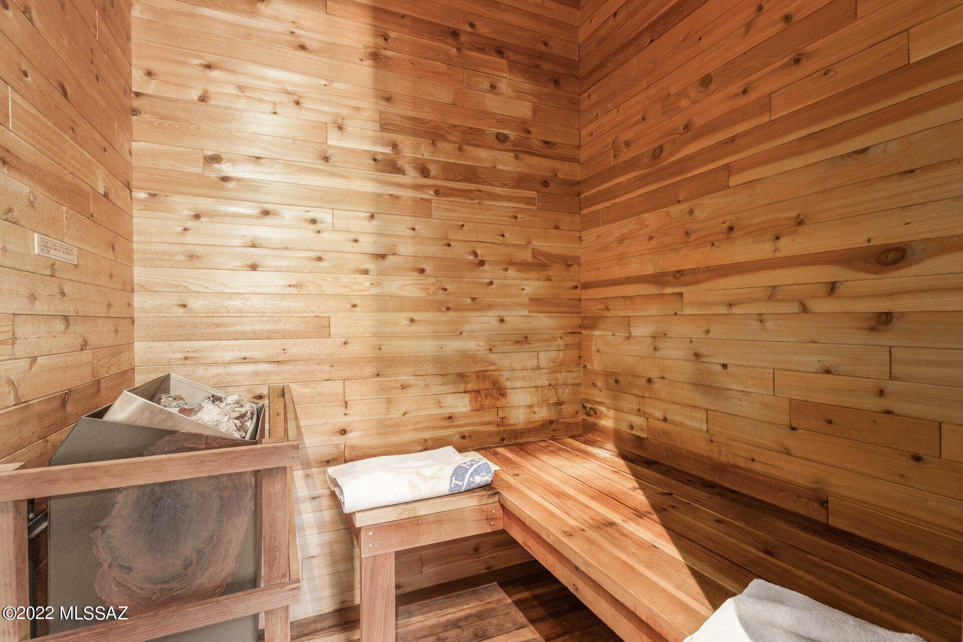 Finisterra (1-210) - Residential