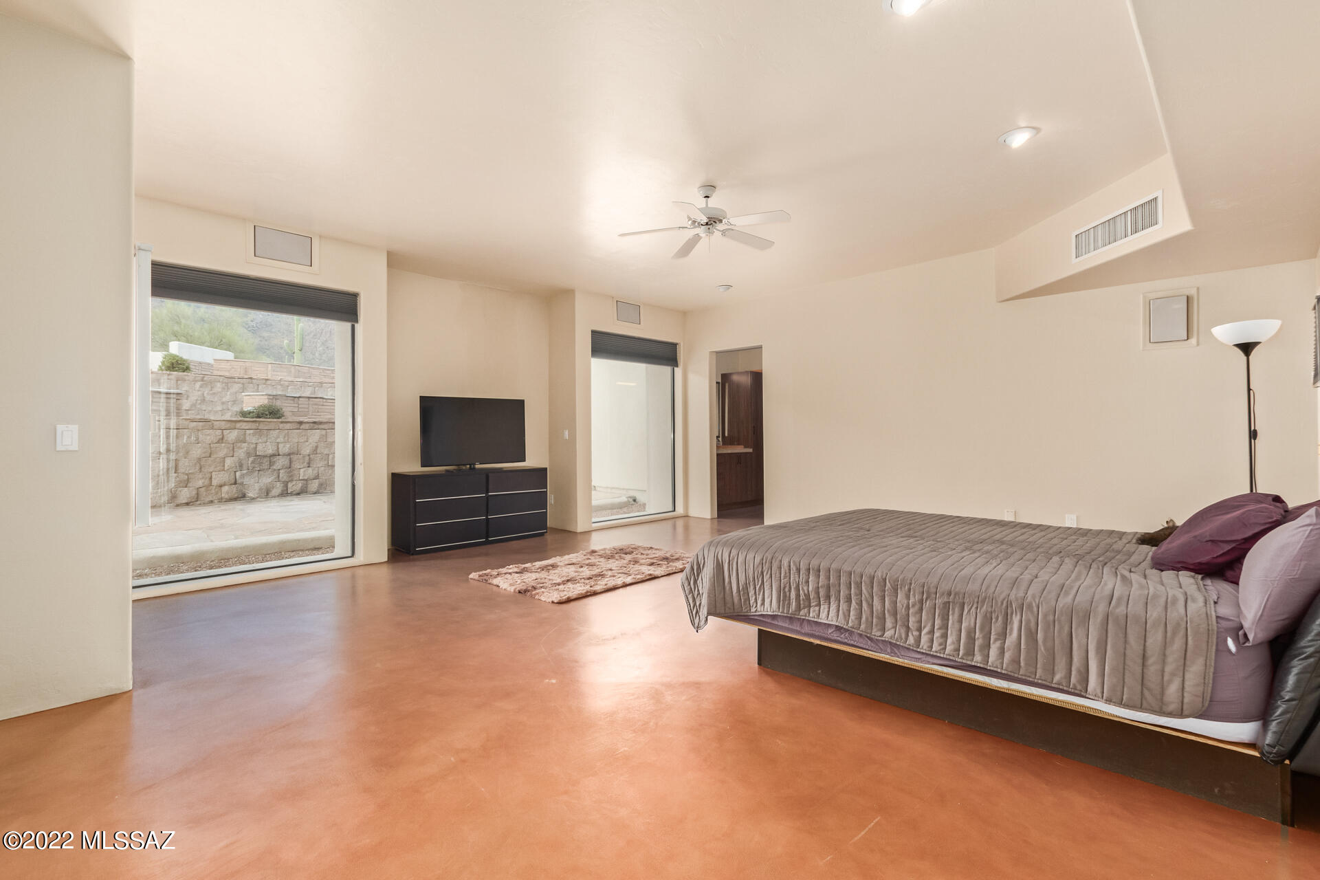 Finisterra (1-210) - Residential