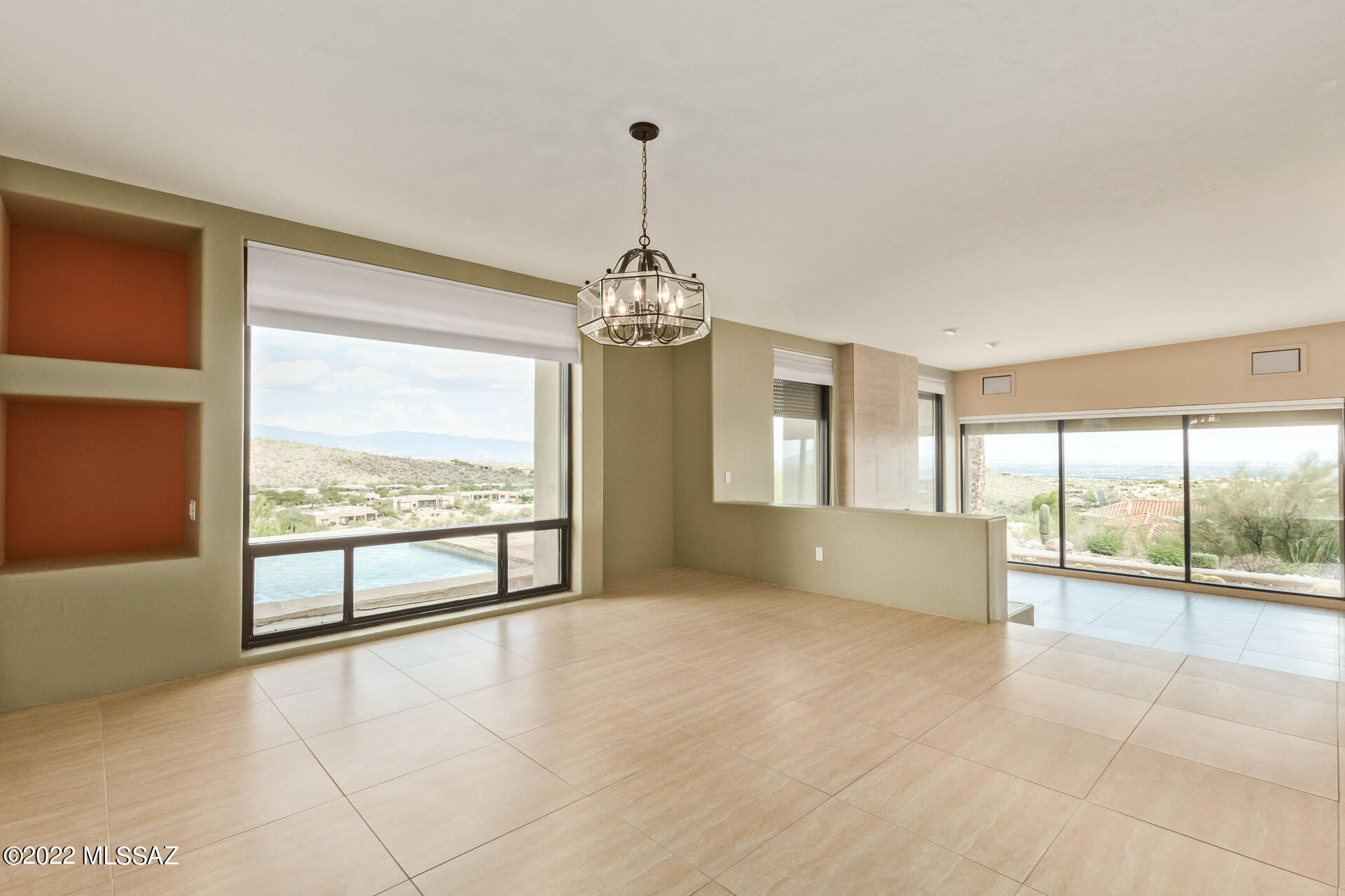 Finisterra (1-210) - Residential