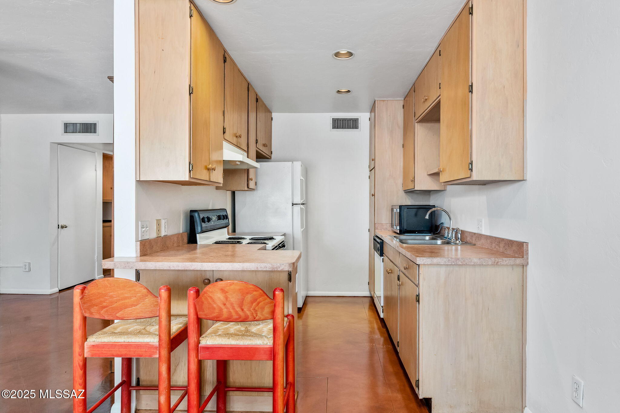 Jones Condos - Residential