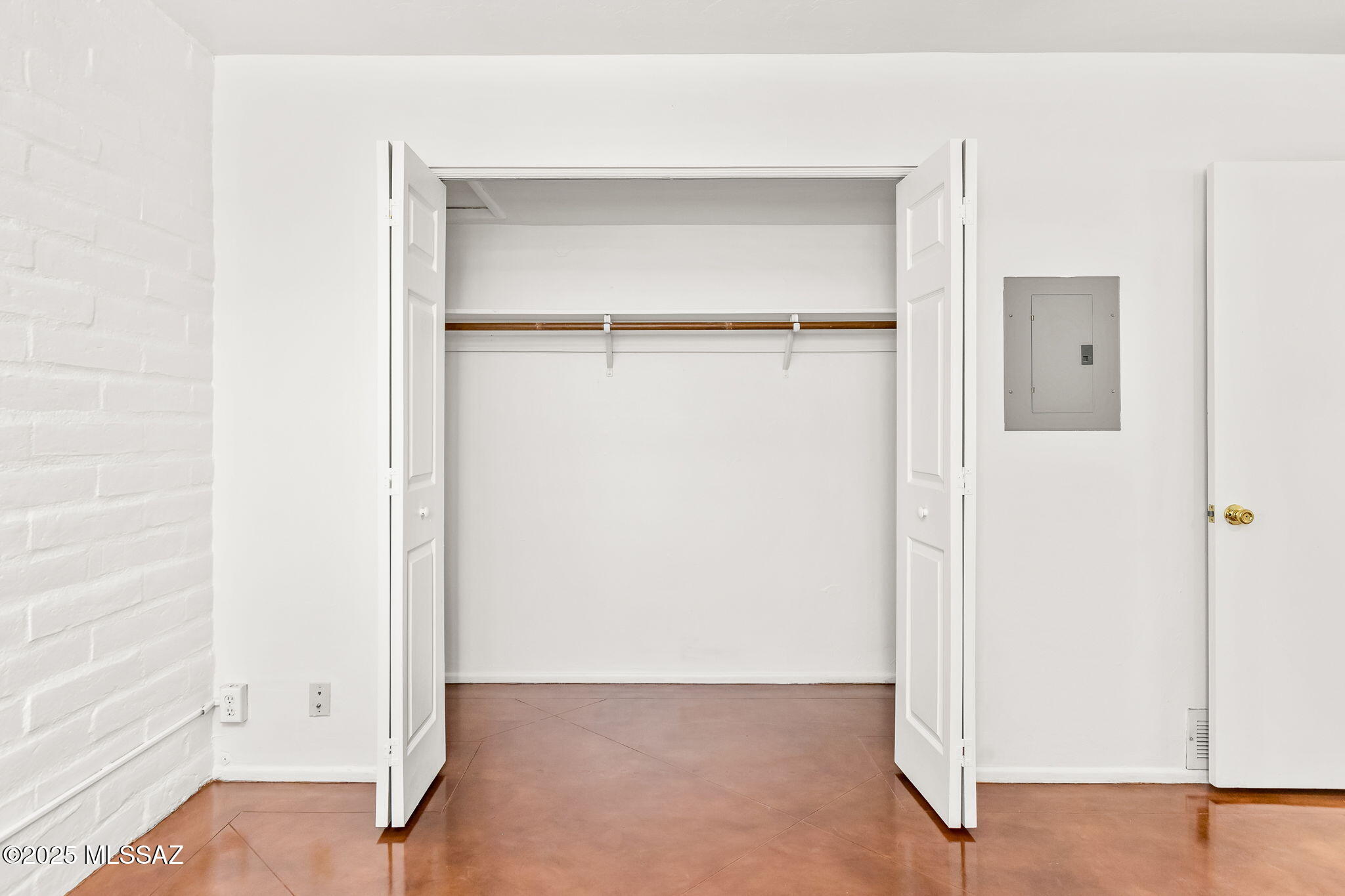 Jones Condos - Residential