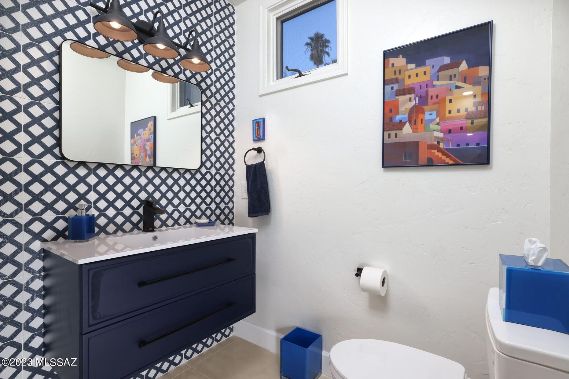 Finisterra (1-210) - Residential