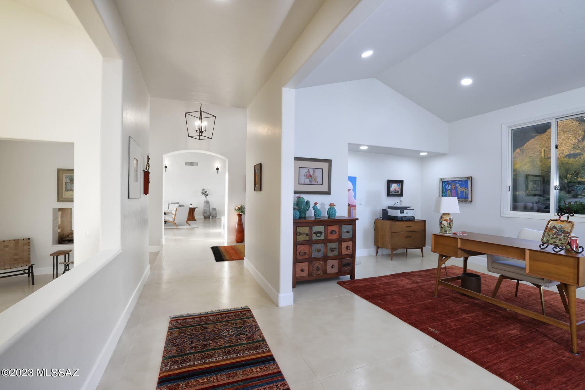 Finisterra (1-210) - Residential
