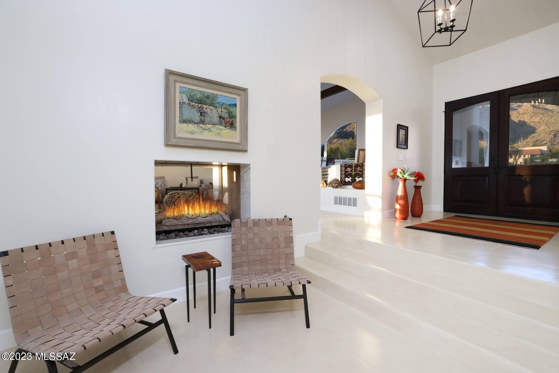 Finisterra (1-210) - Residential