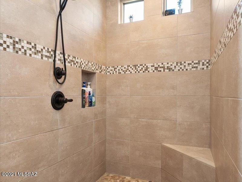 Coyote Creek (1-395) - Residential