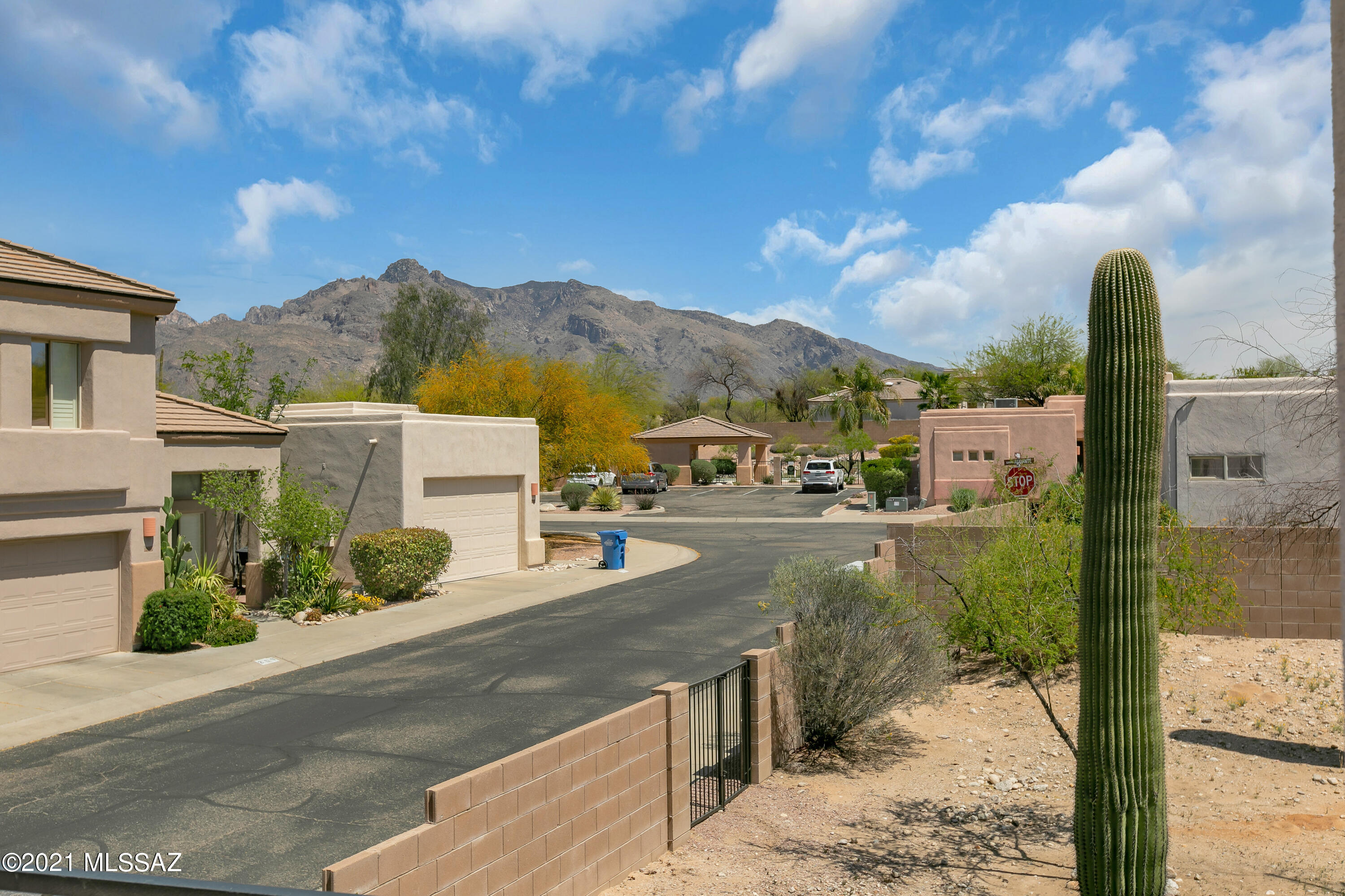 Rancho Lomas (1-81) - Residential