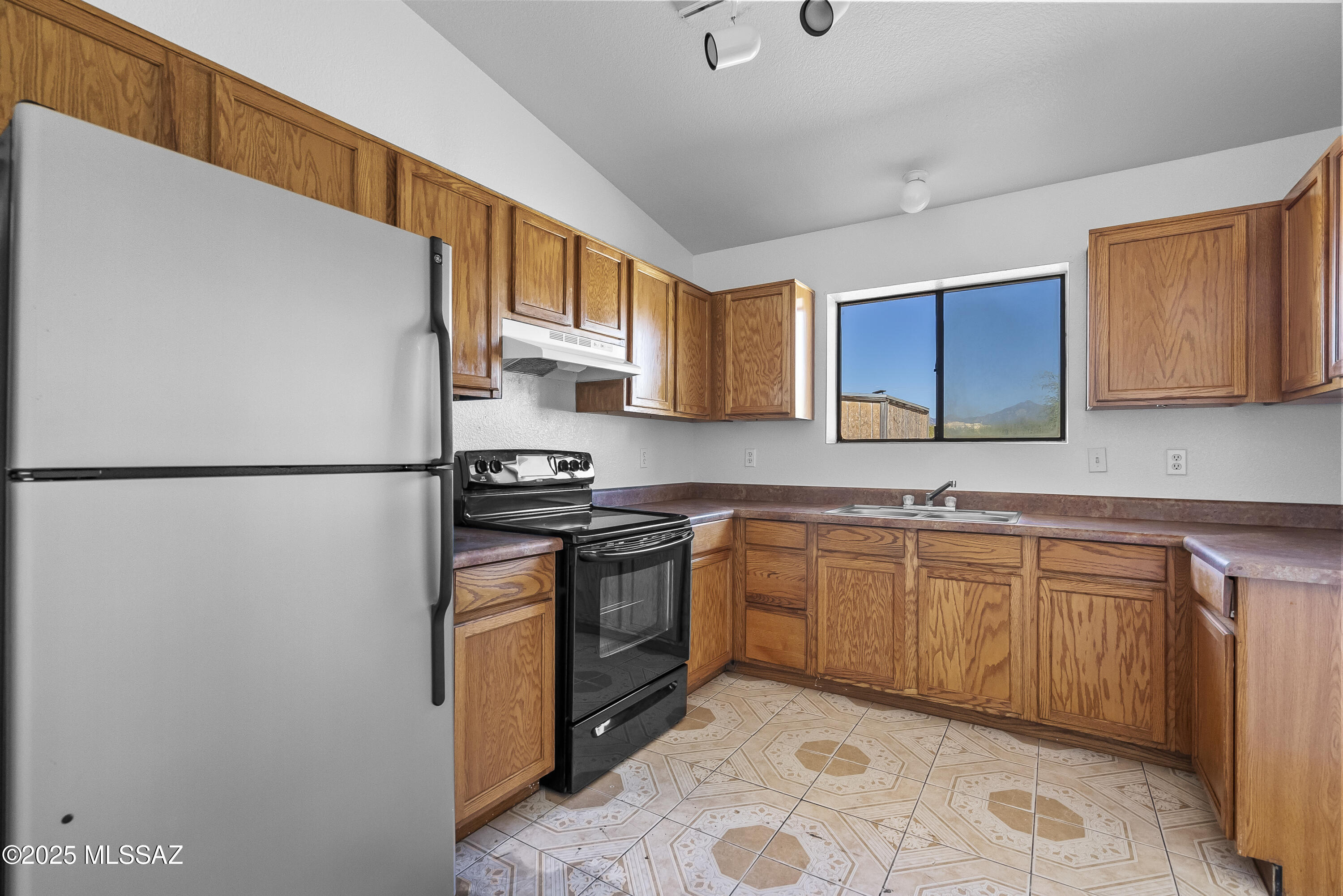 Rio Rico Ranchettes 18 - Residential