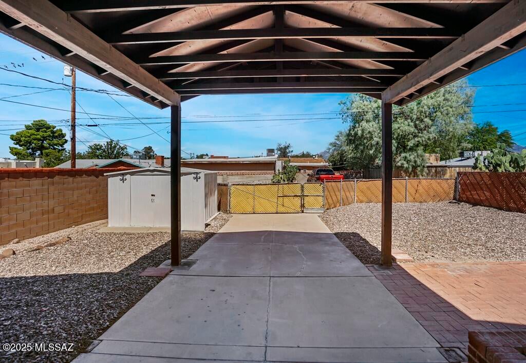 University Heights - Residential Lease