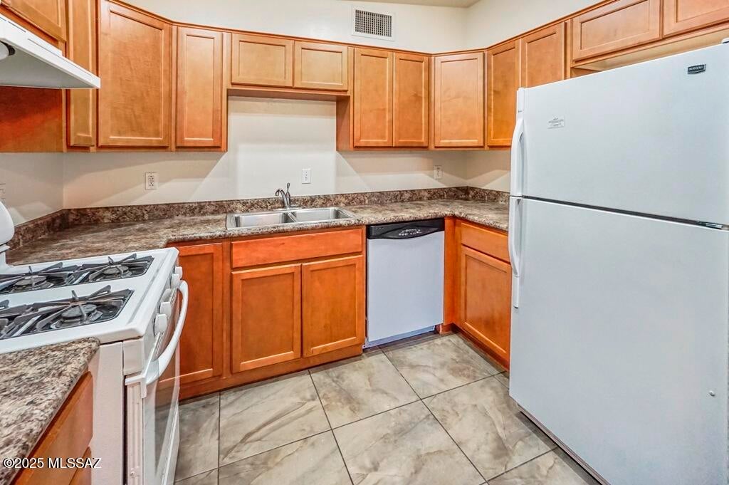 University Heights - Residential Lease