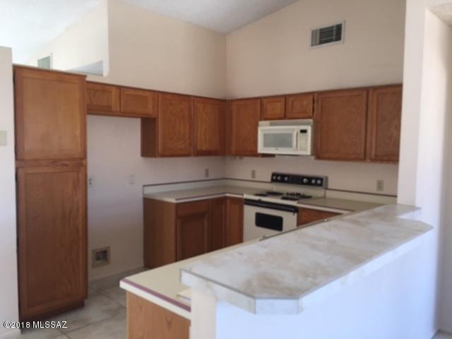 Macalester Park (1-142) - Residential